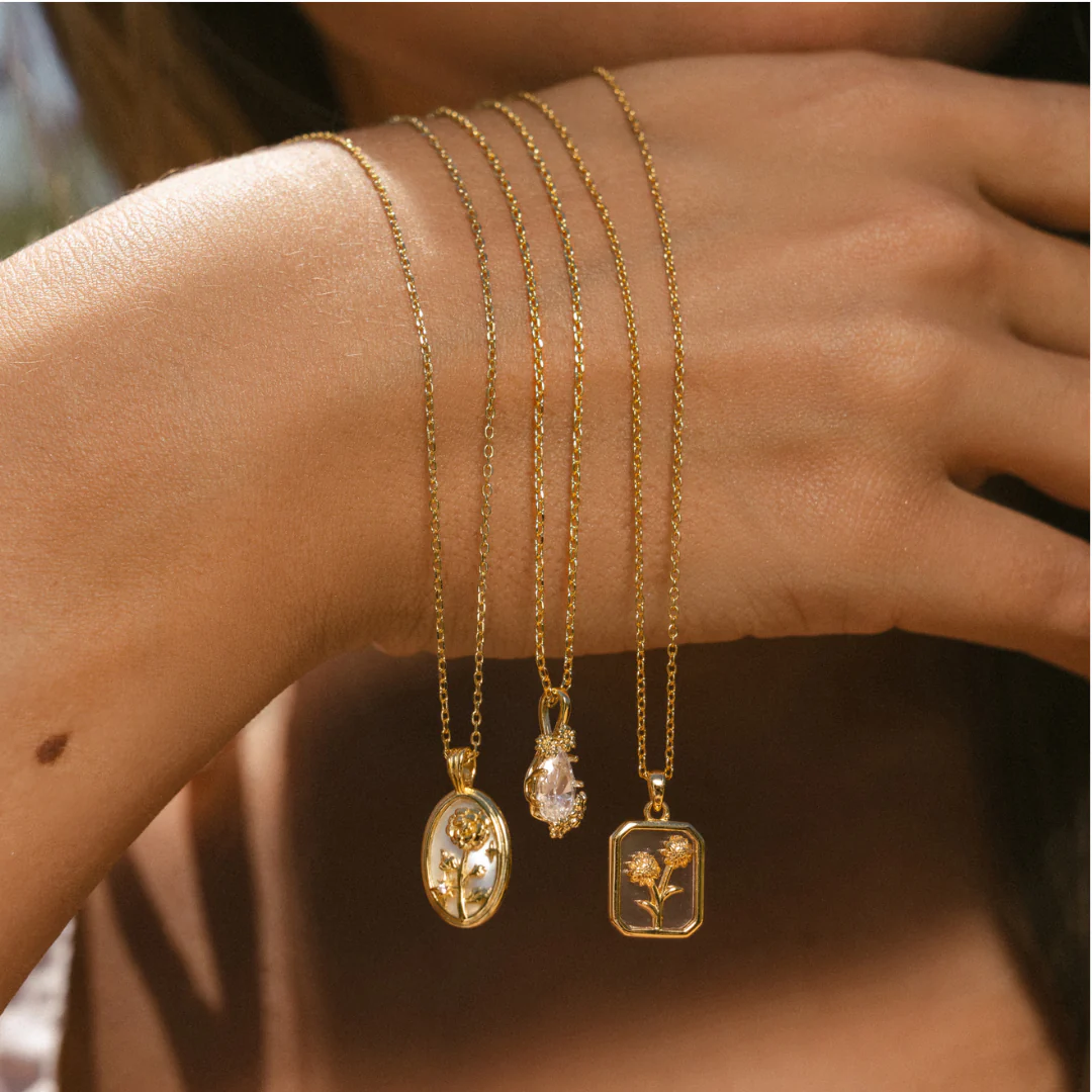 NECKLACE