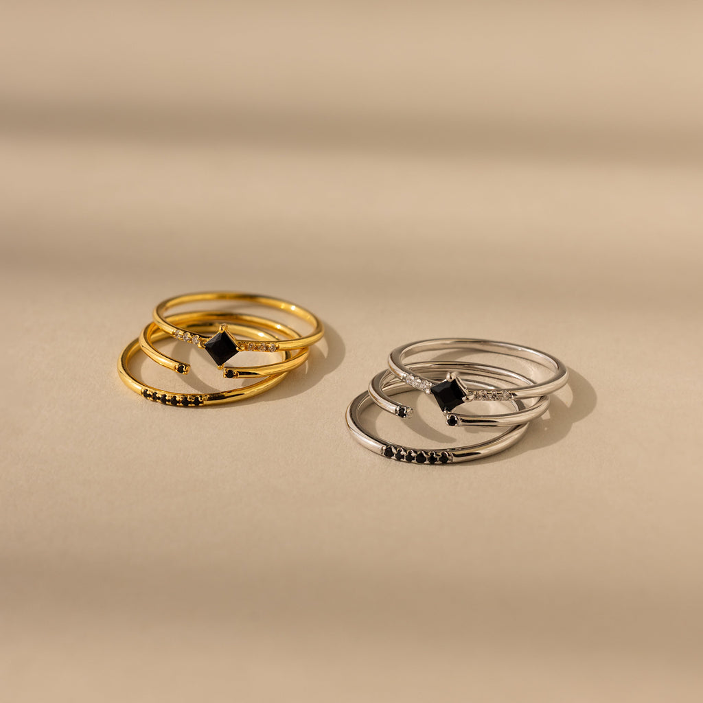 Black Abyss Ring Set