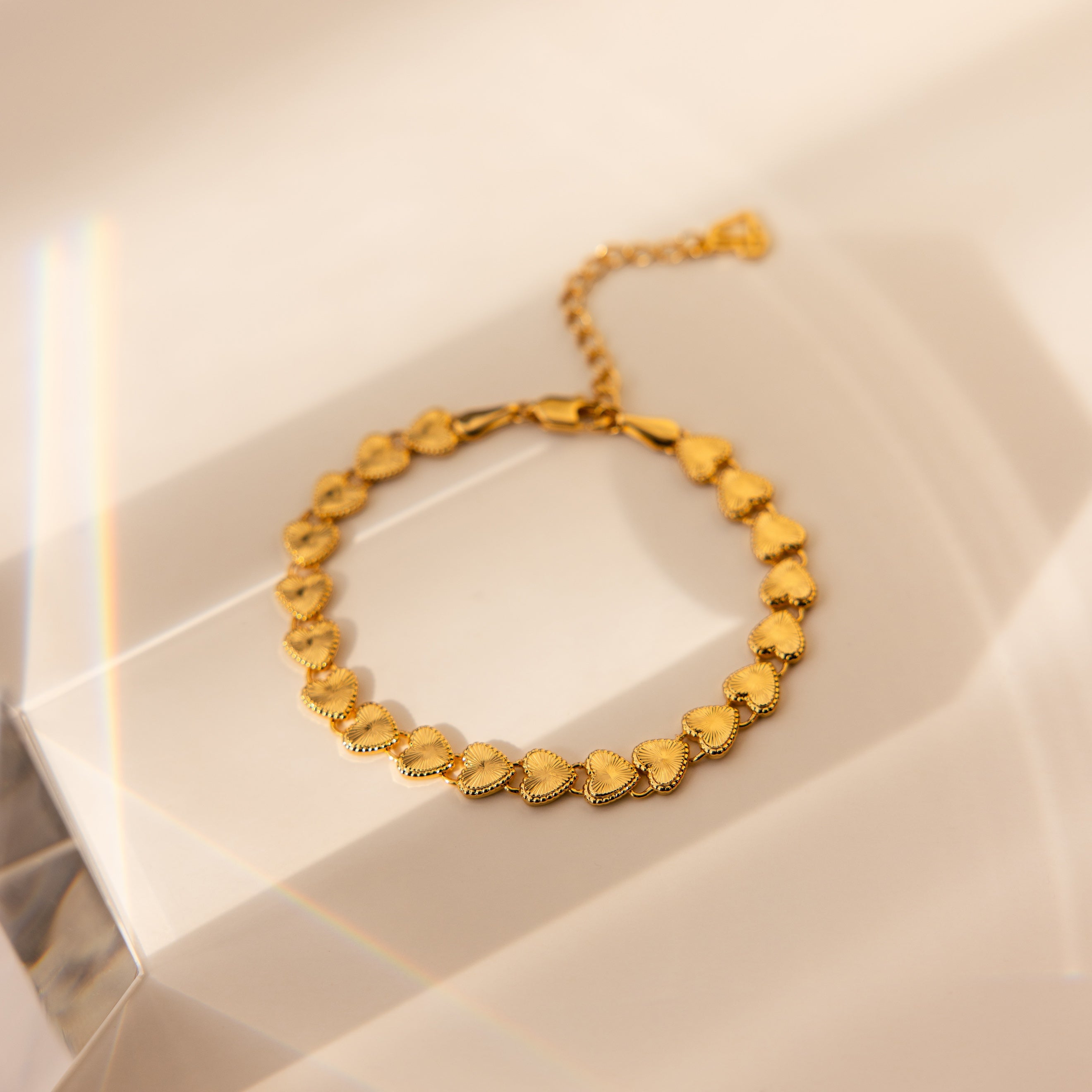 Ribbed Heart Link Bracelet