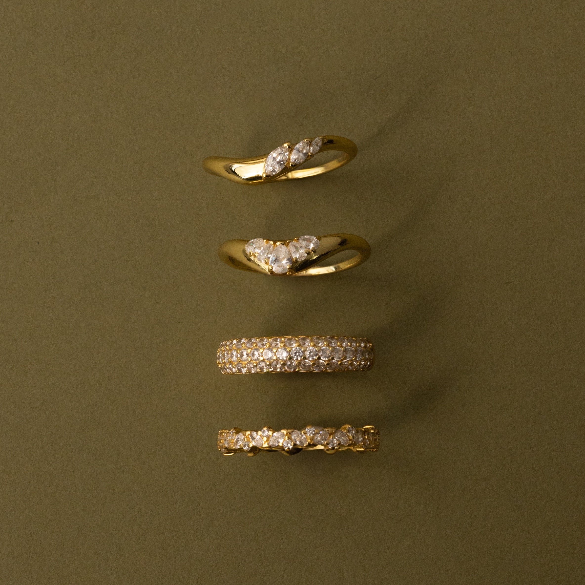 Sunrise Diamond Curve Ring