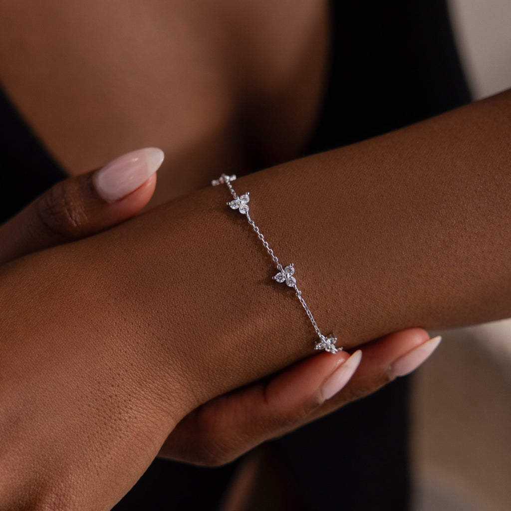 Mini Lily Diamond Bracelet