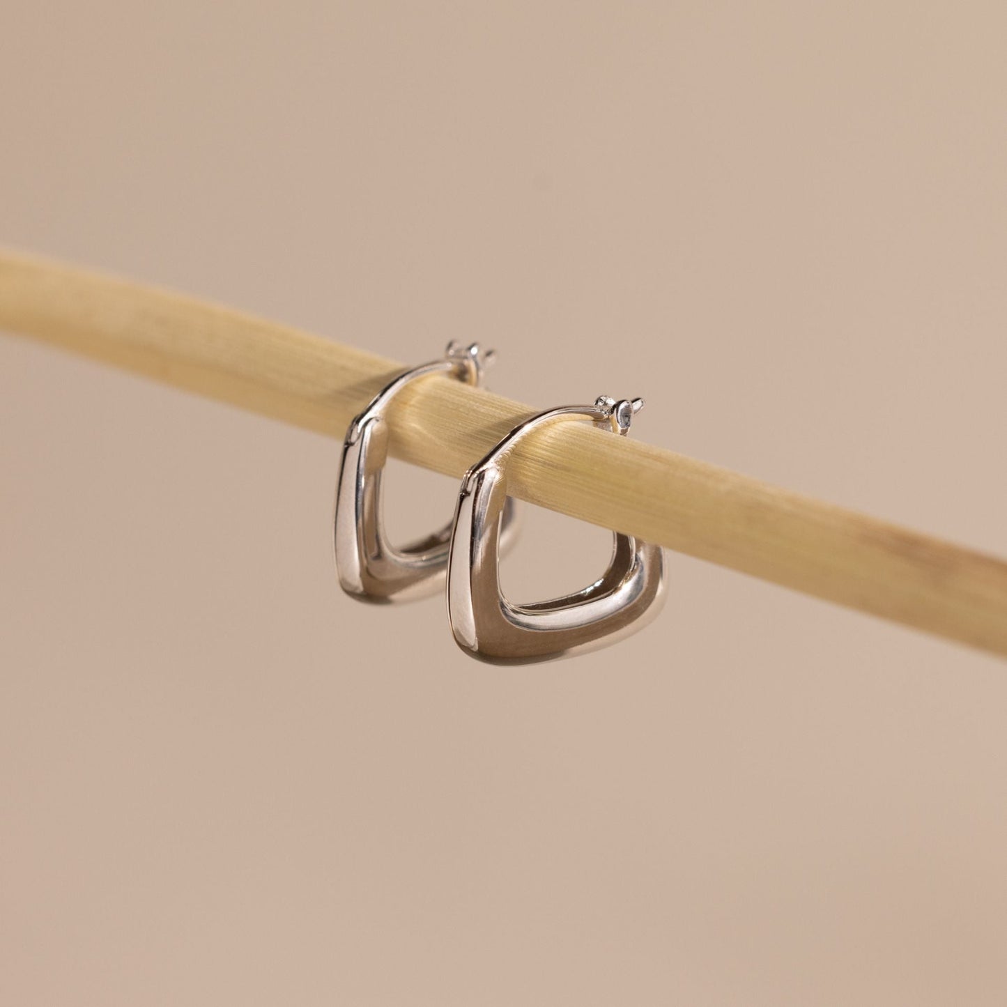 Bold Geometric Hoops