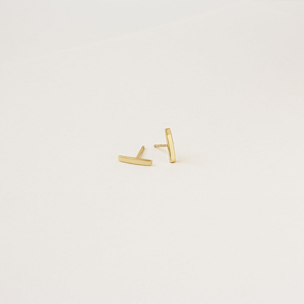 Dainty Bar Studs