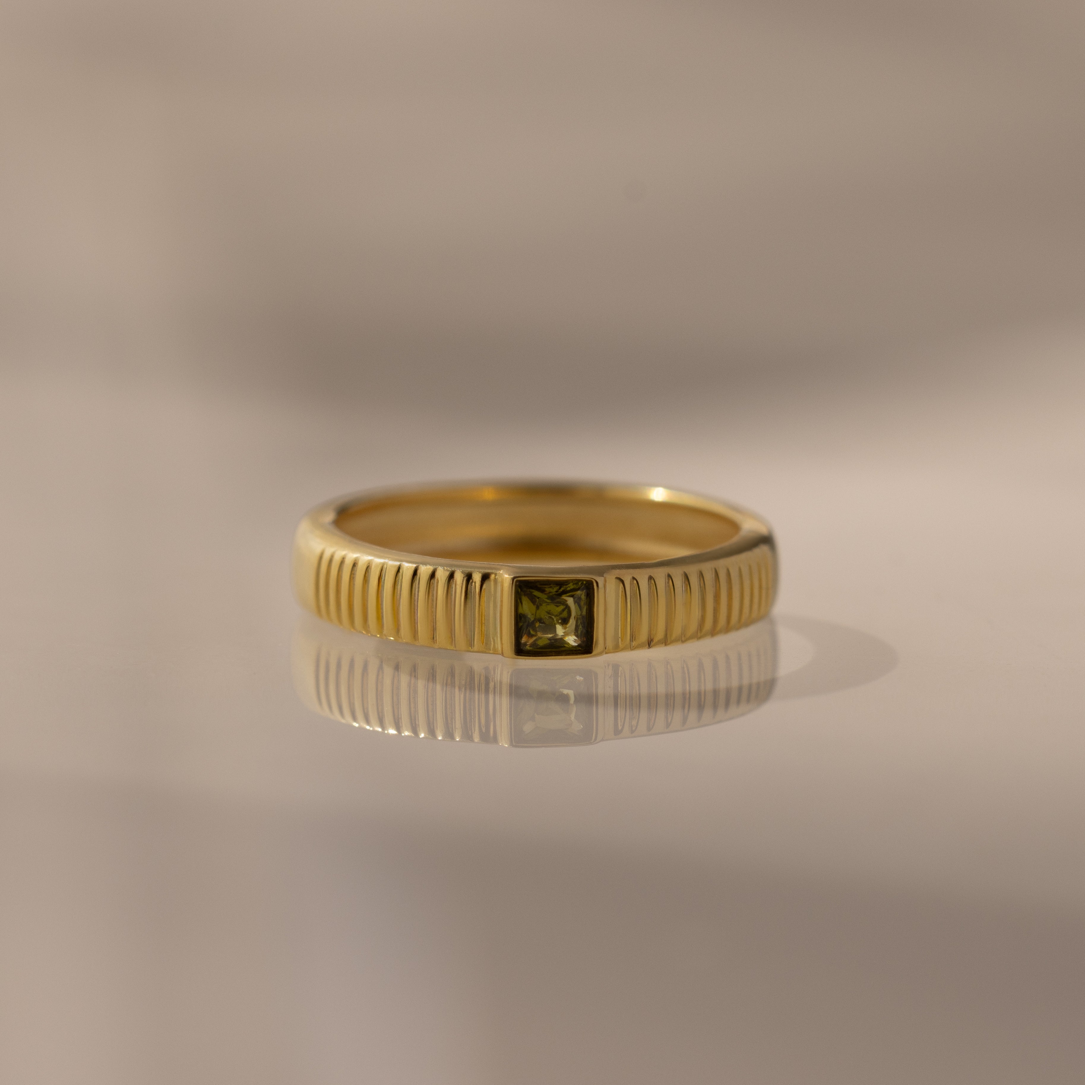 Ribbed Birthstone Band