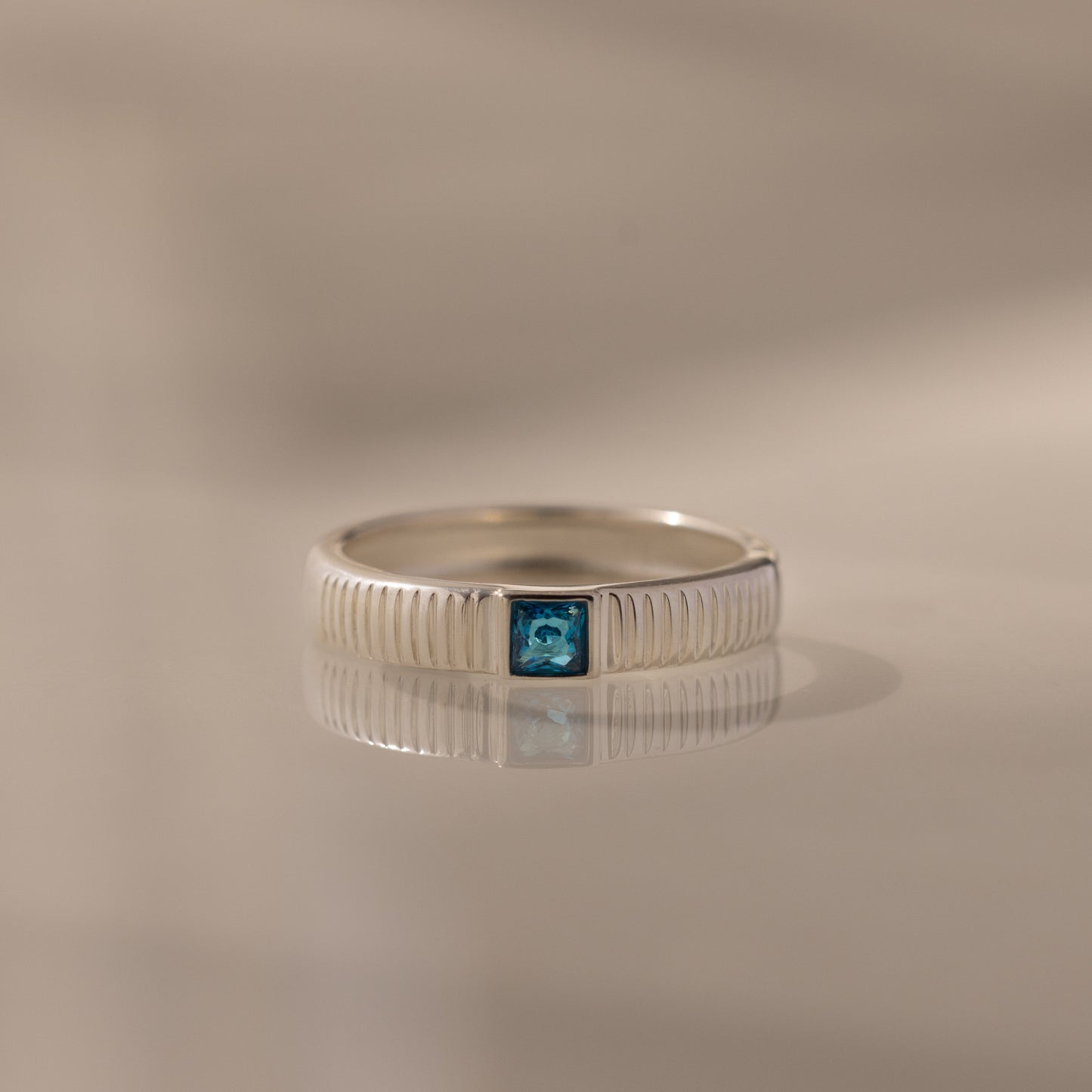 Ribbed Birthstone Band