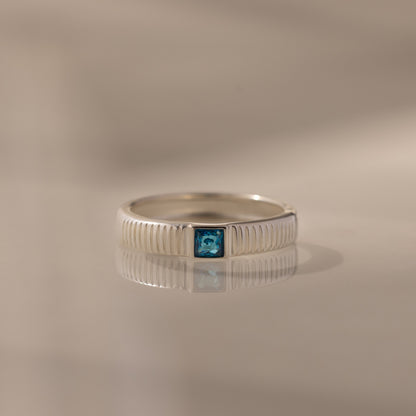 Ribbed Birthstone Band