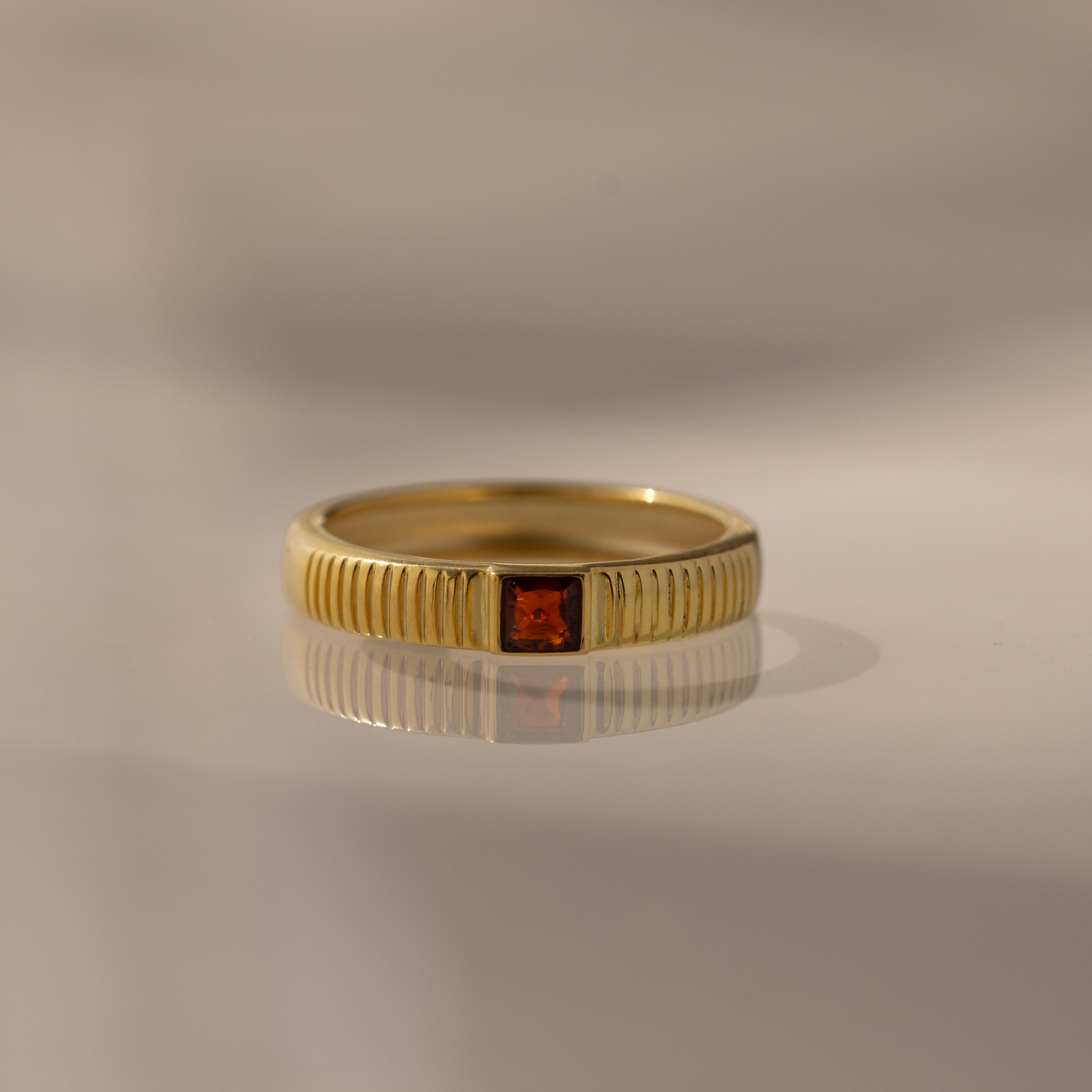 Ribbed Birthstone Band