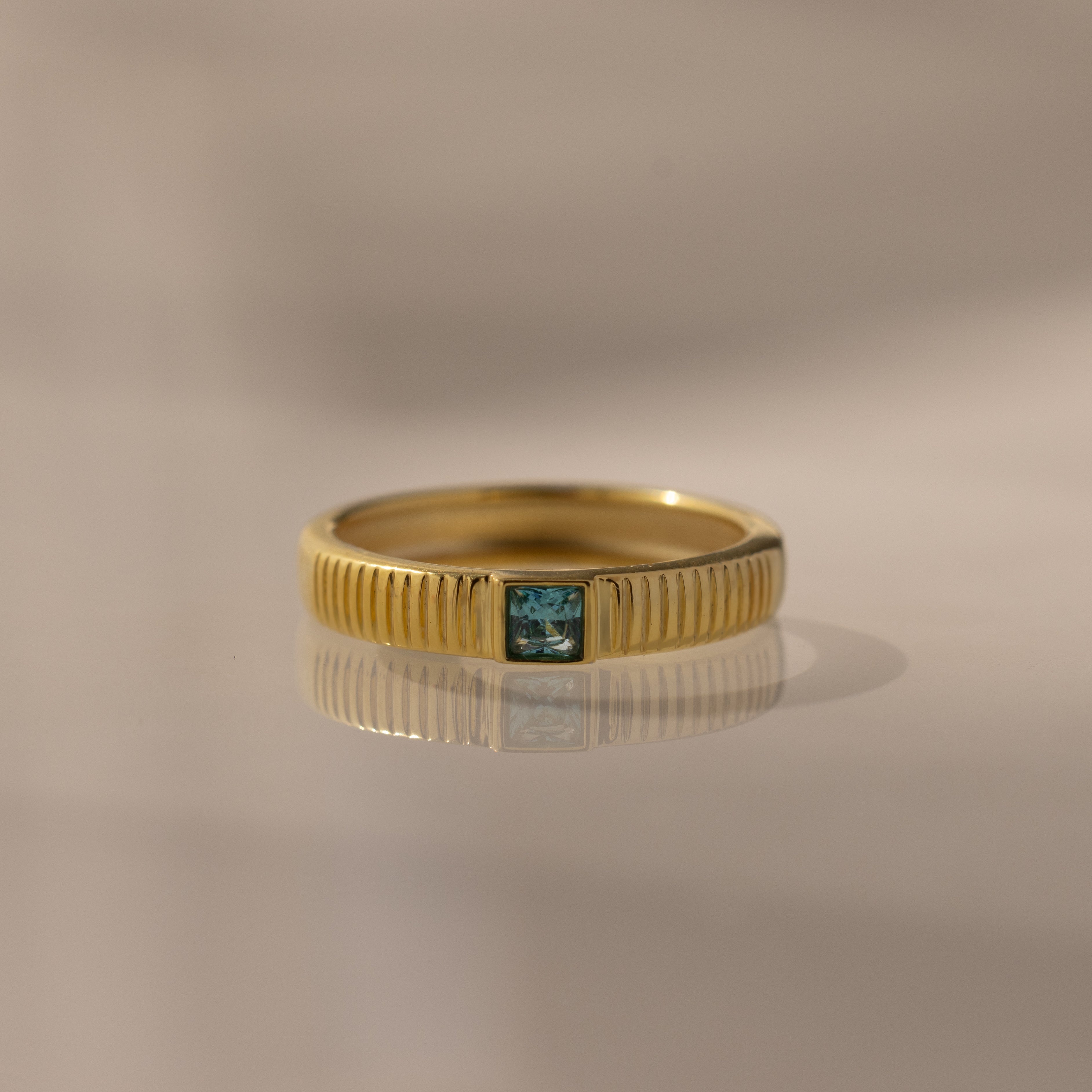 Ribbed Birthstone Band