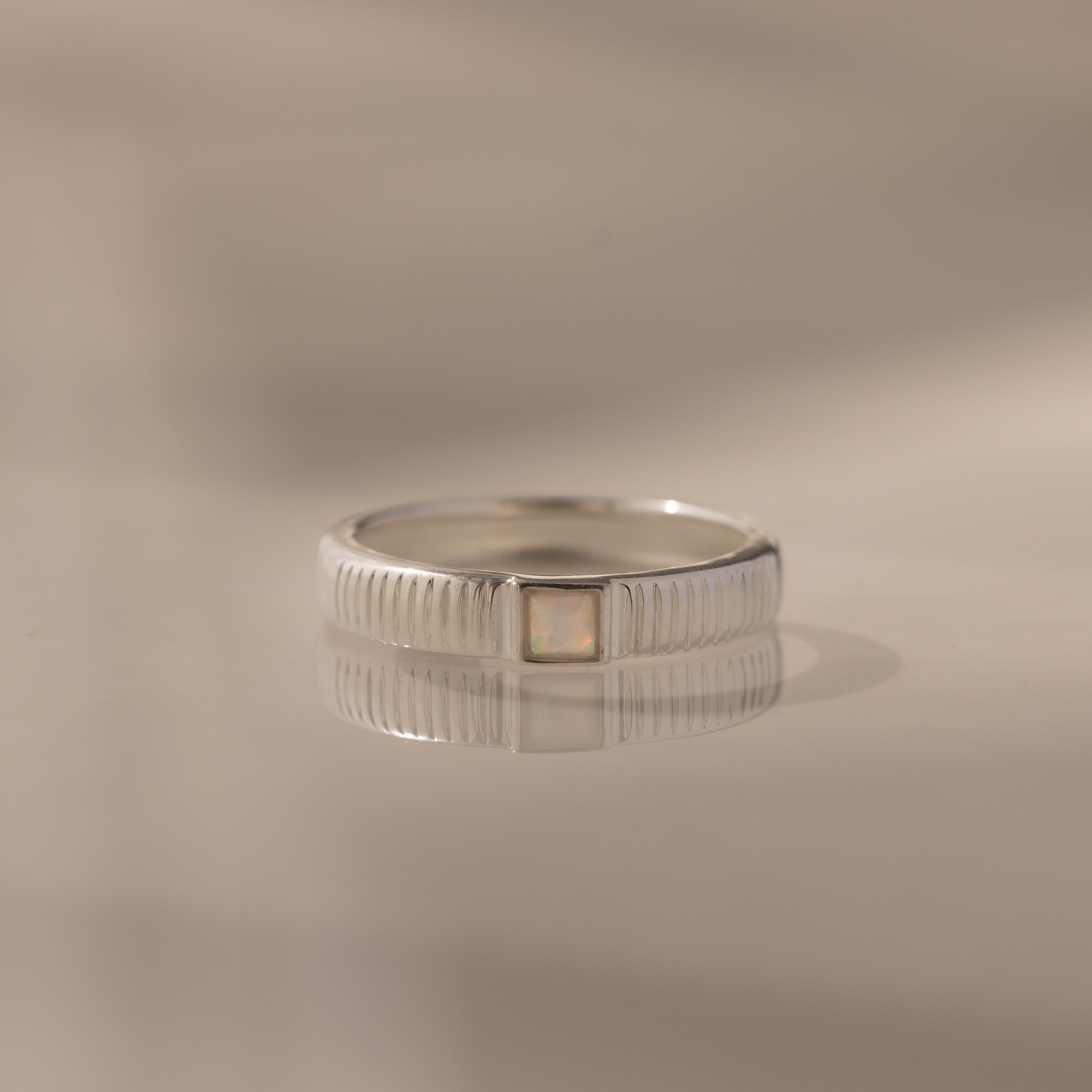 Ribbed Birthstone Band