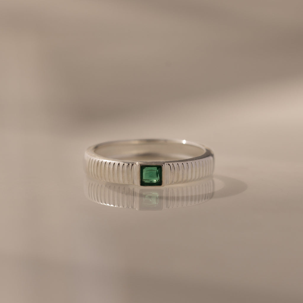 Ribbed Birthstone Band