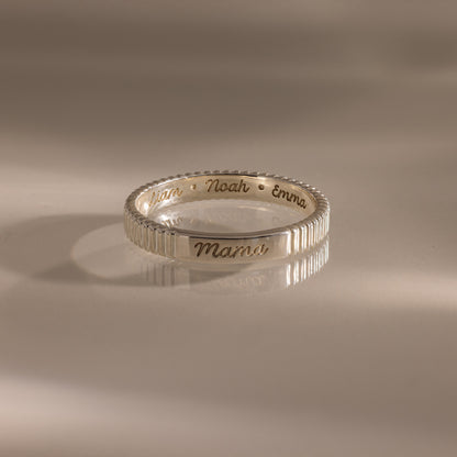 Ribbed Name Ring