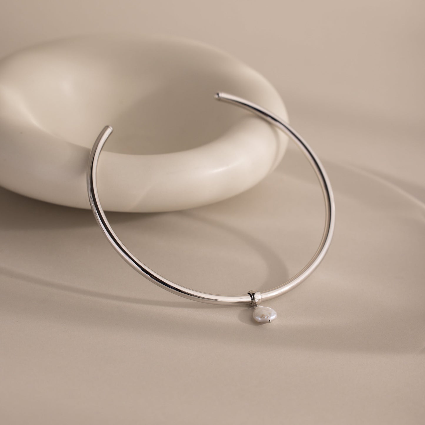 Pearl Cuff Choker Necklace