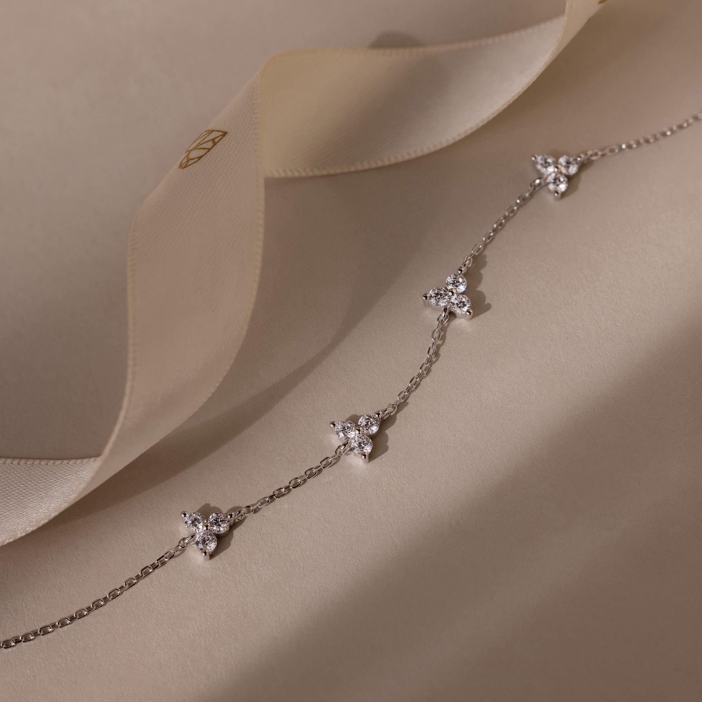 Mini Lily Diamond Bracelet