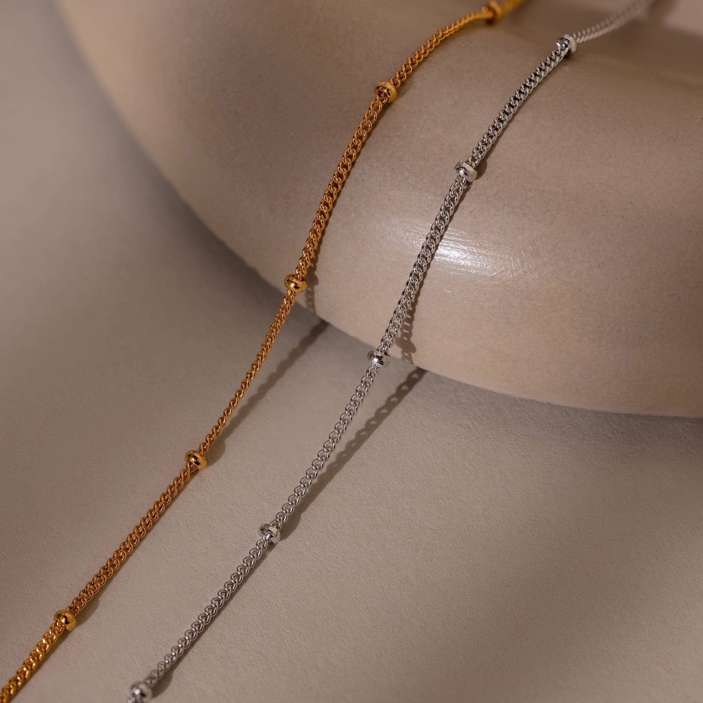 Satellite Chain Bracelet