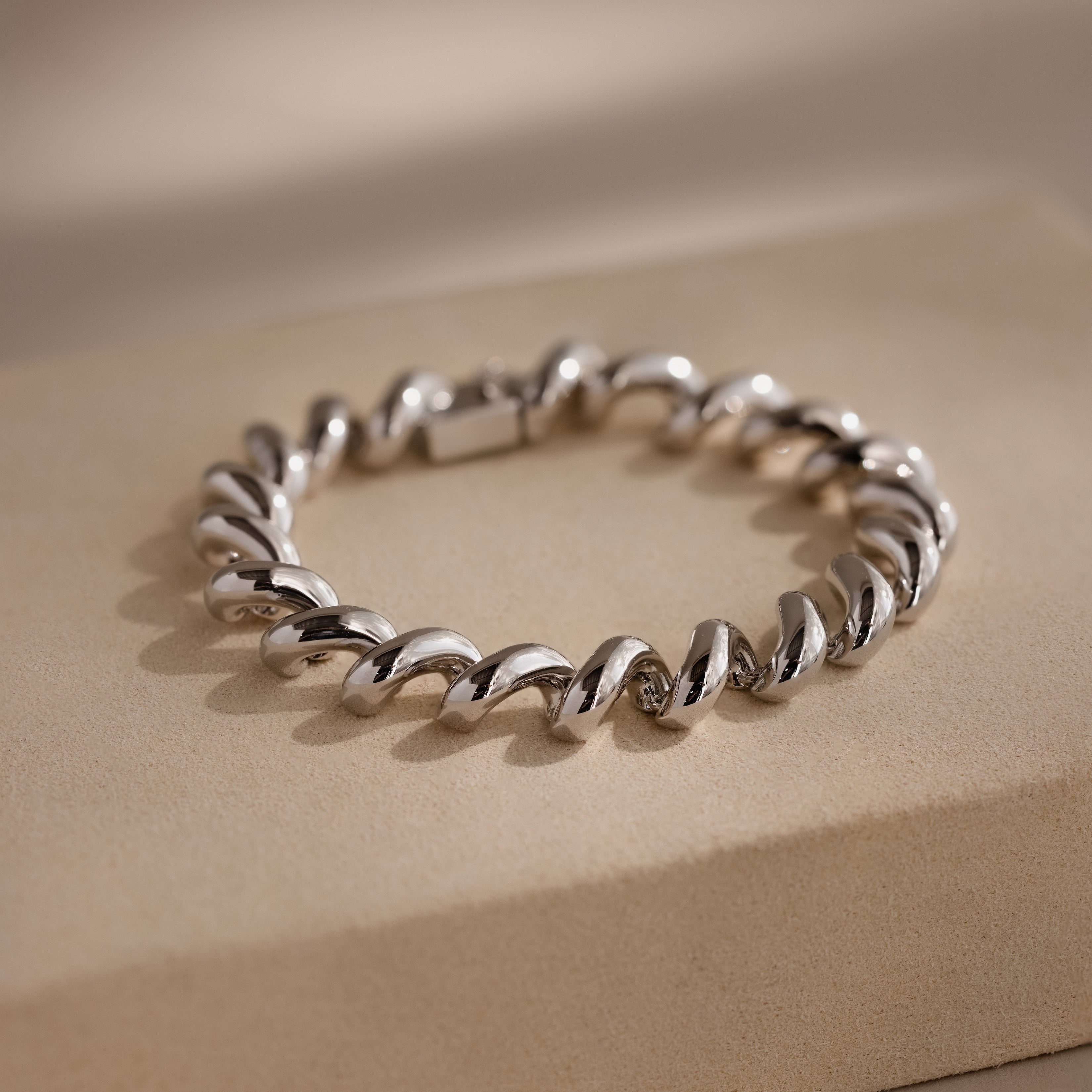 Twisted Chain Bracelet