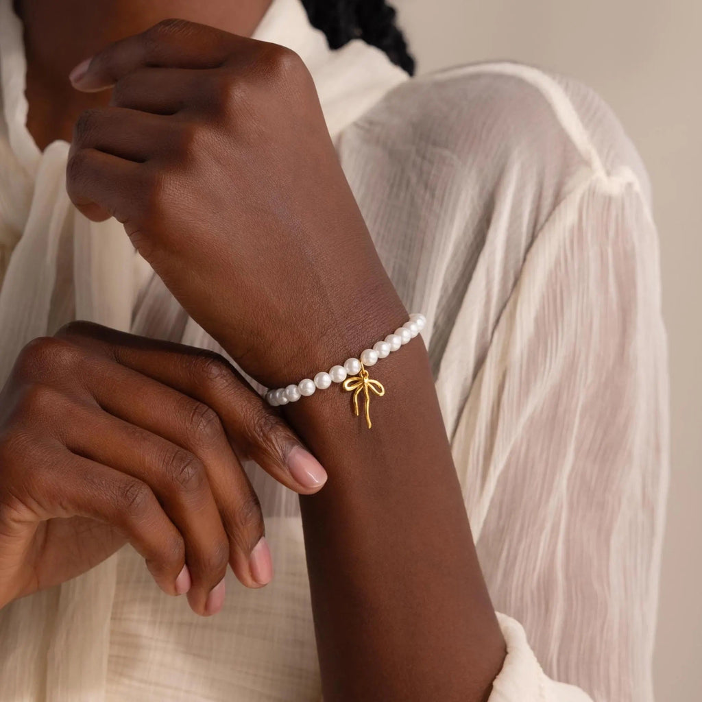 Bow Pearl Bracelet