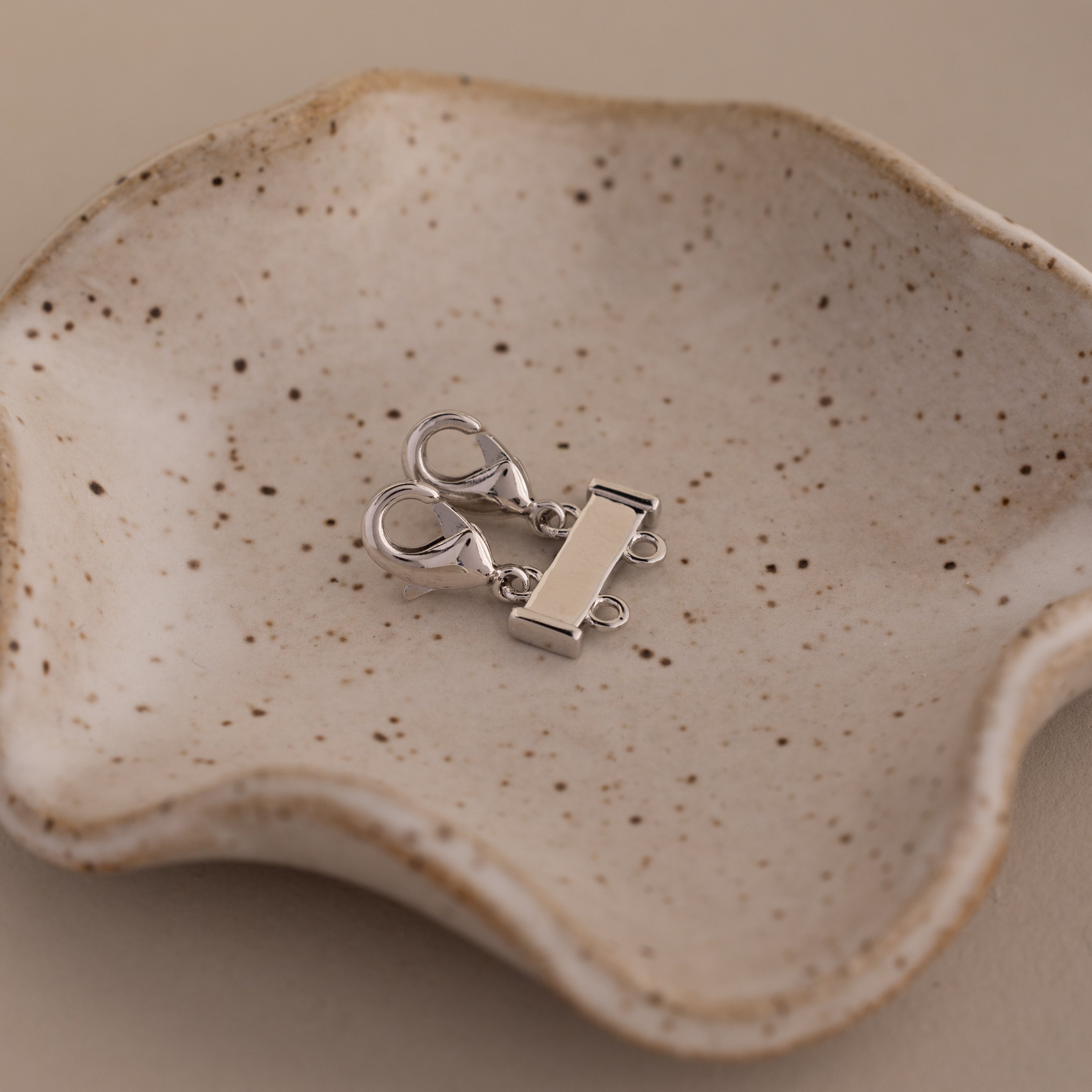 Double Layering Clasp
