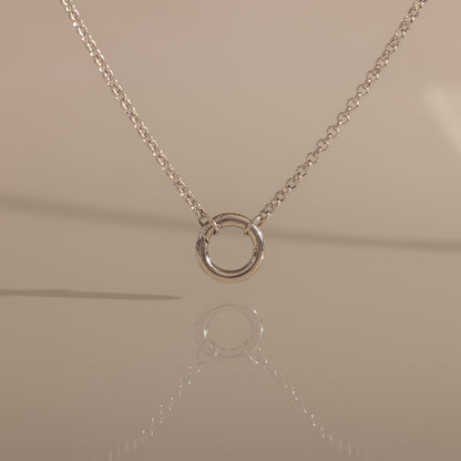 Cable Circle Charm Necklace