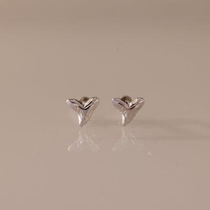 Shark Tooth Flatback Studs