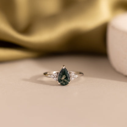 Agate Teardrop Ring