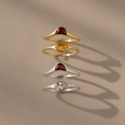 Sculpted Toi et Moi Ring Set