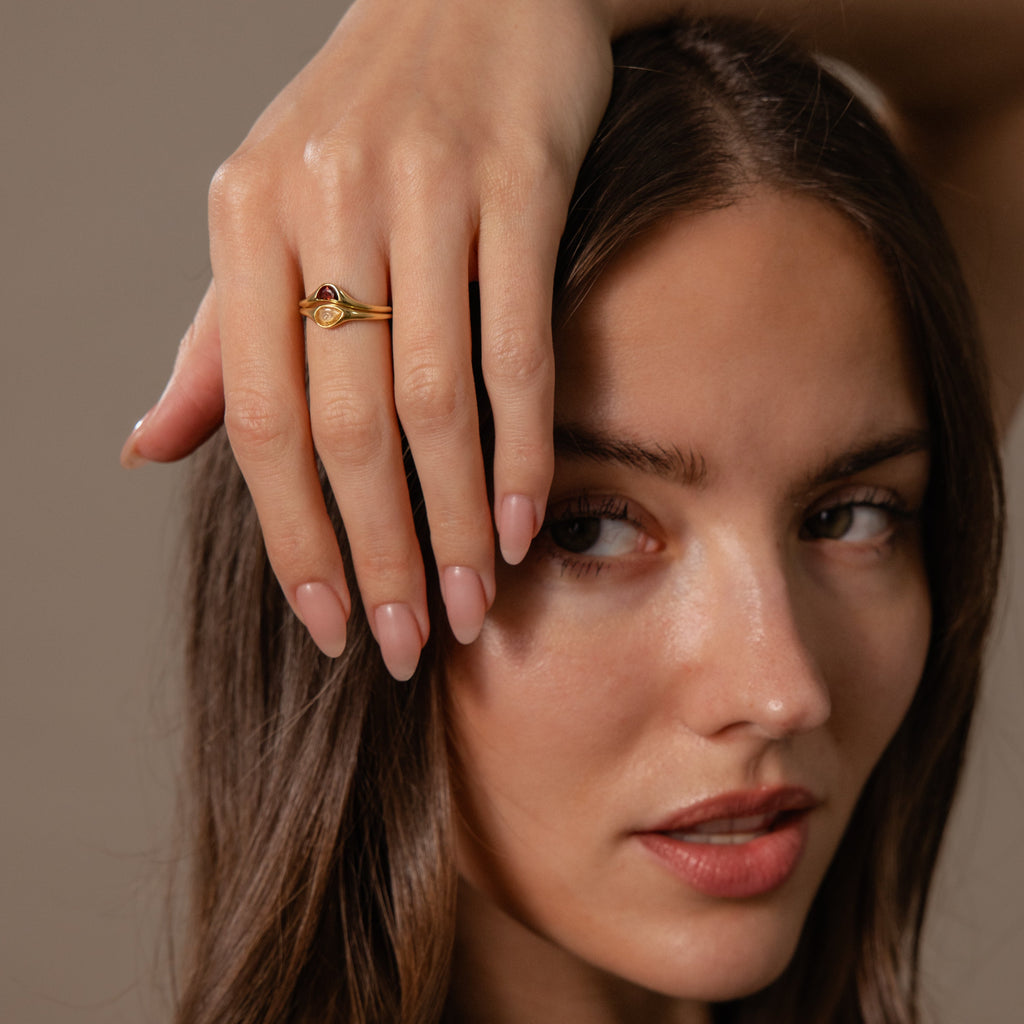 Sculpted Toi et Moi Ring Set