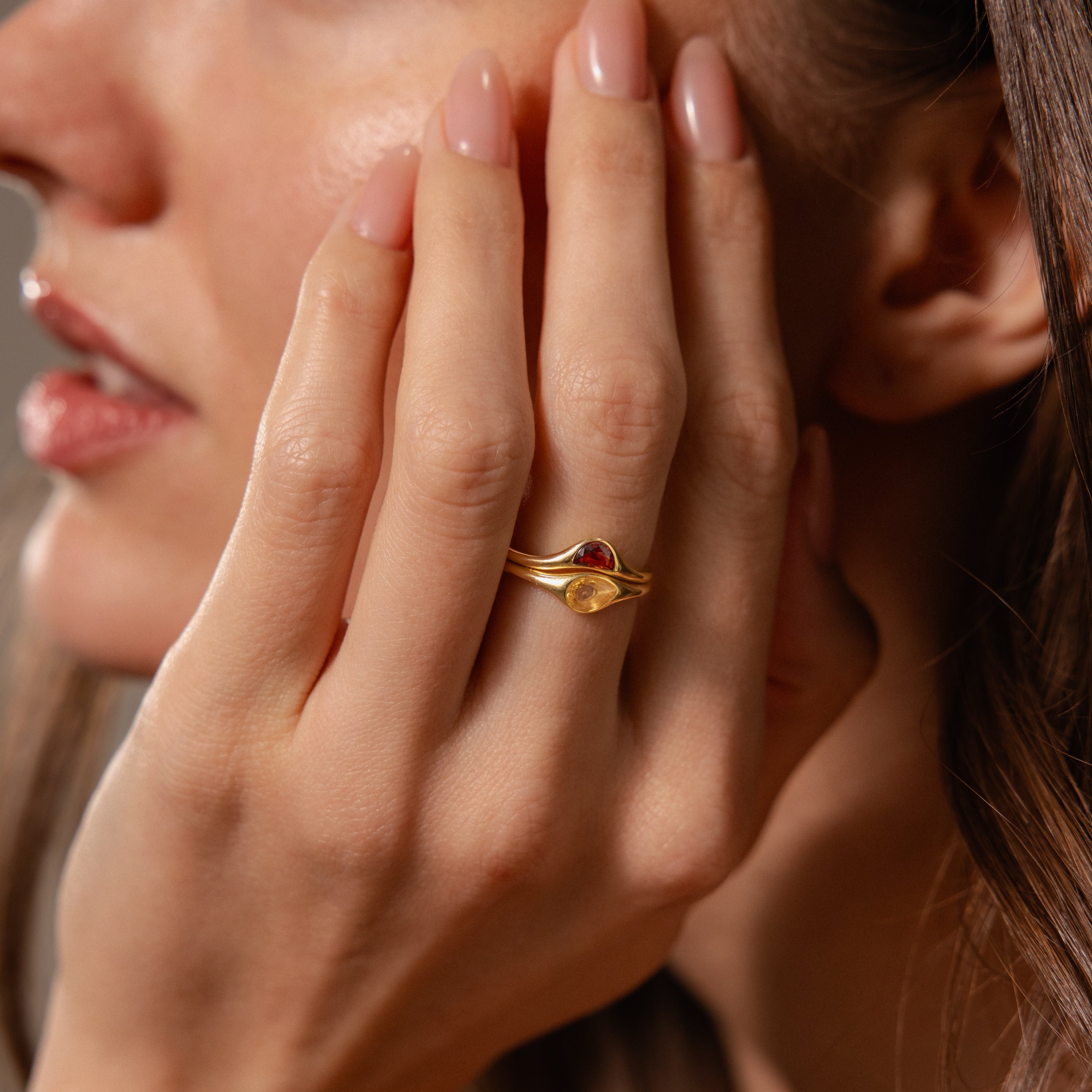 Sculpted Toi et Moi Ring Set