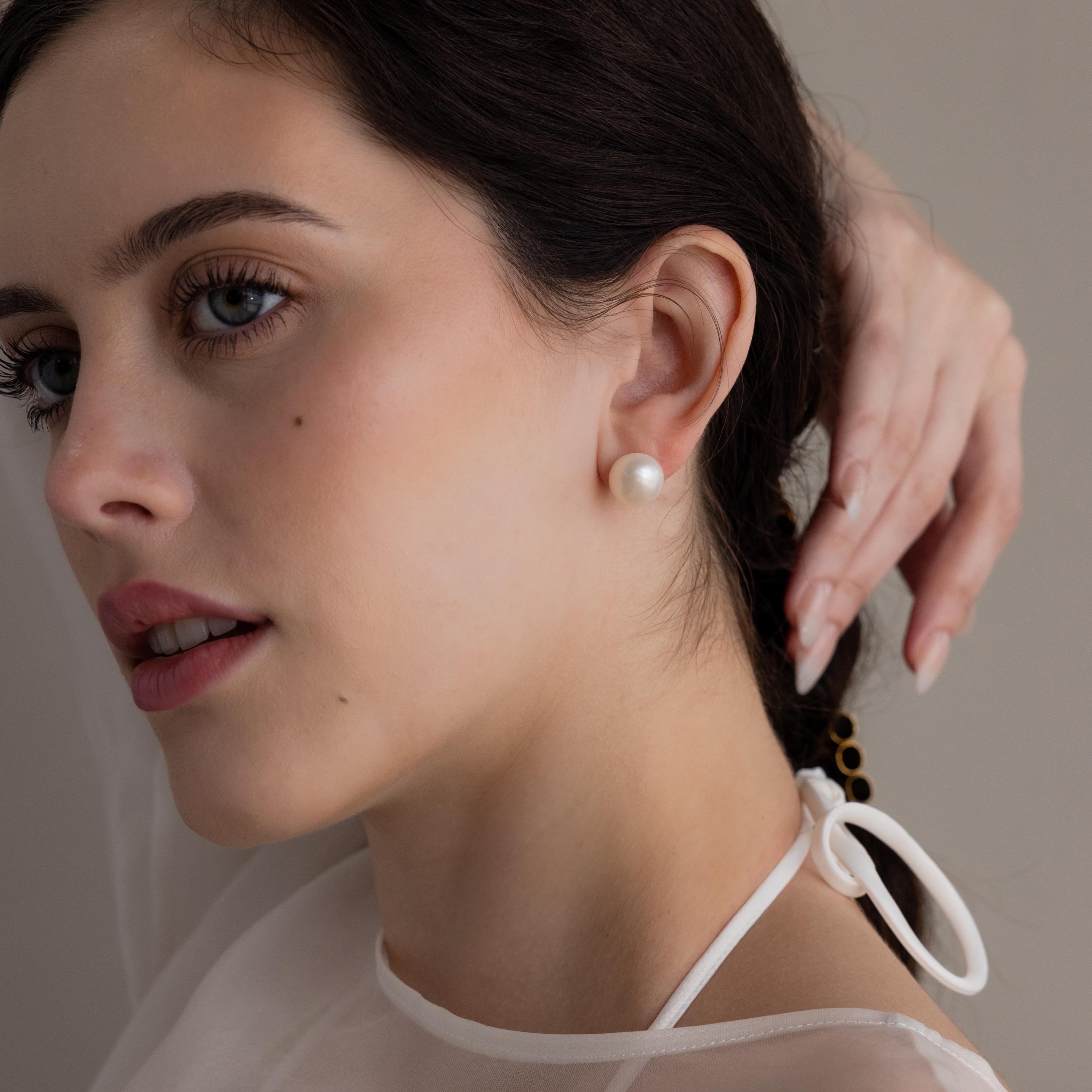 Bold Pearl Studs