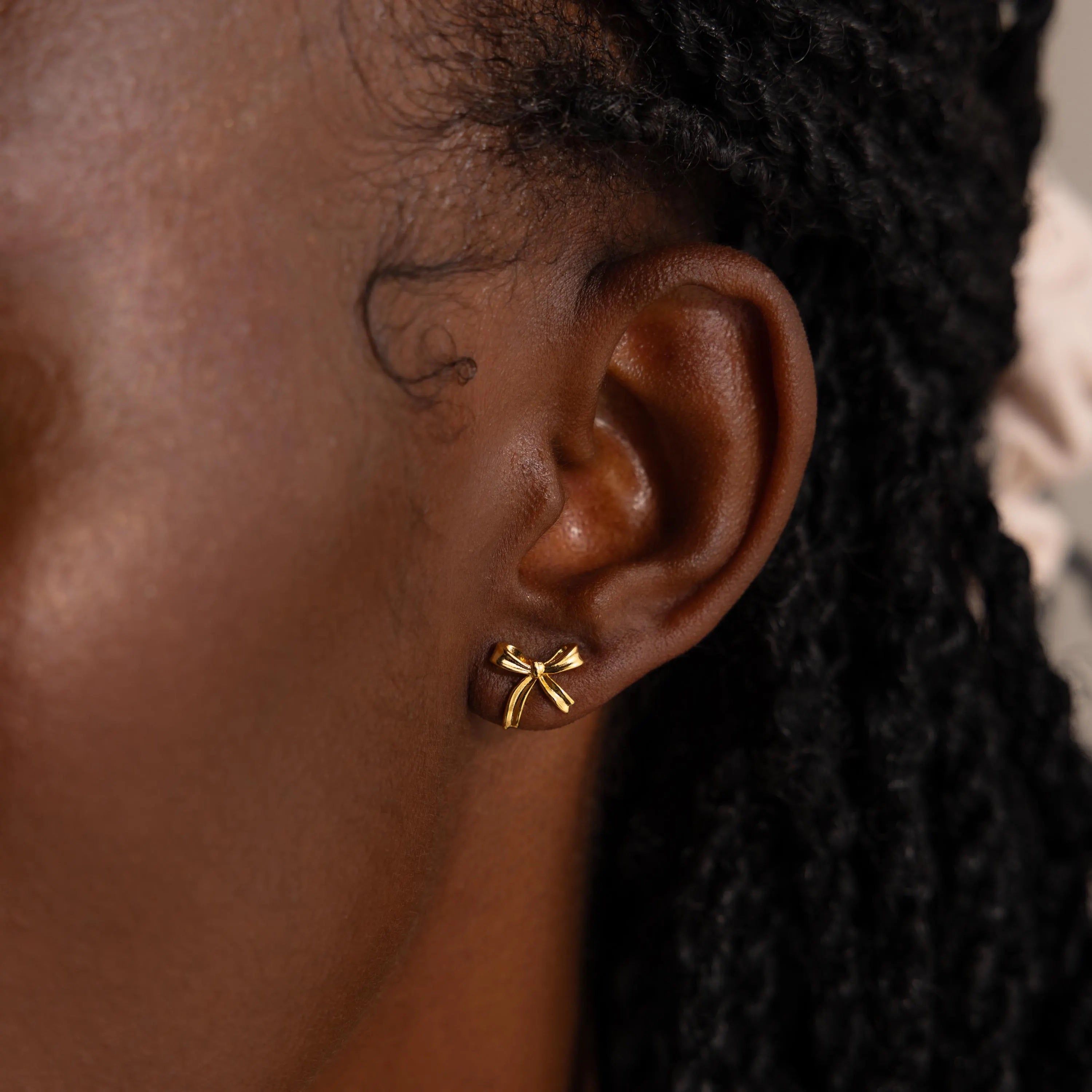 Bow Studs
