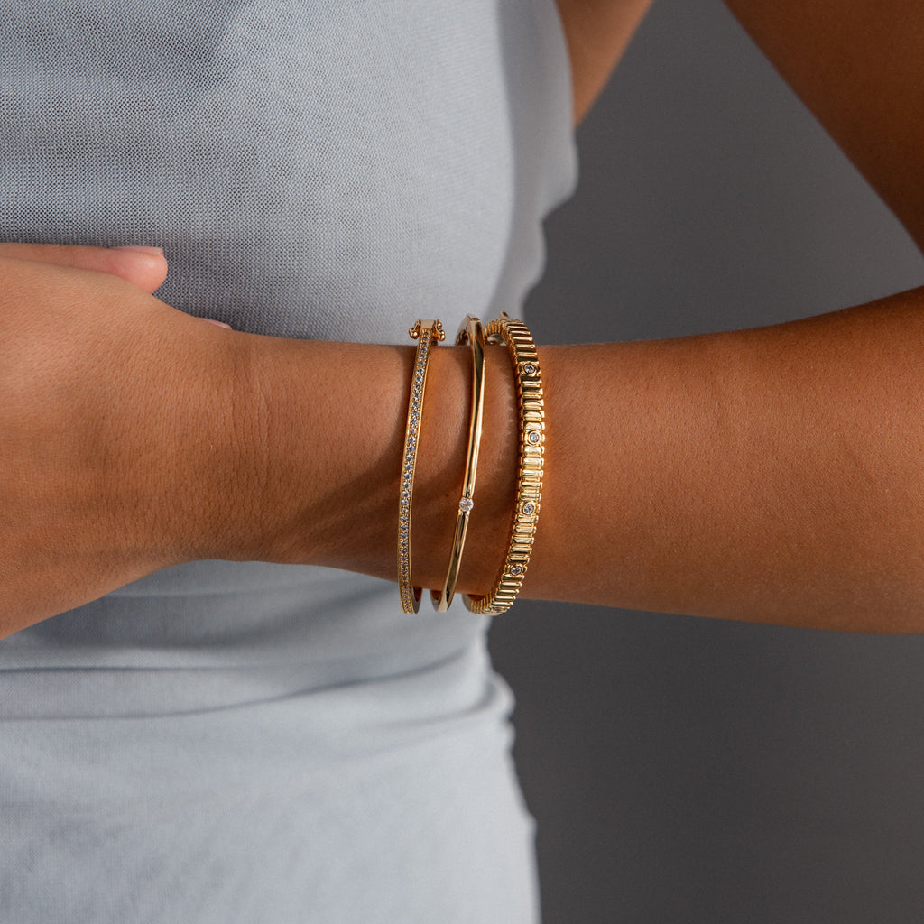 Ribbed Diamond Bangle