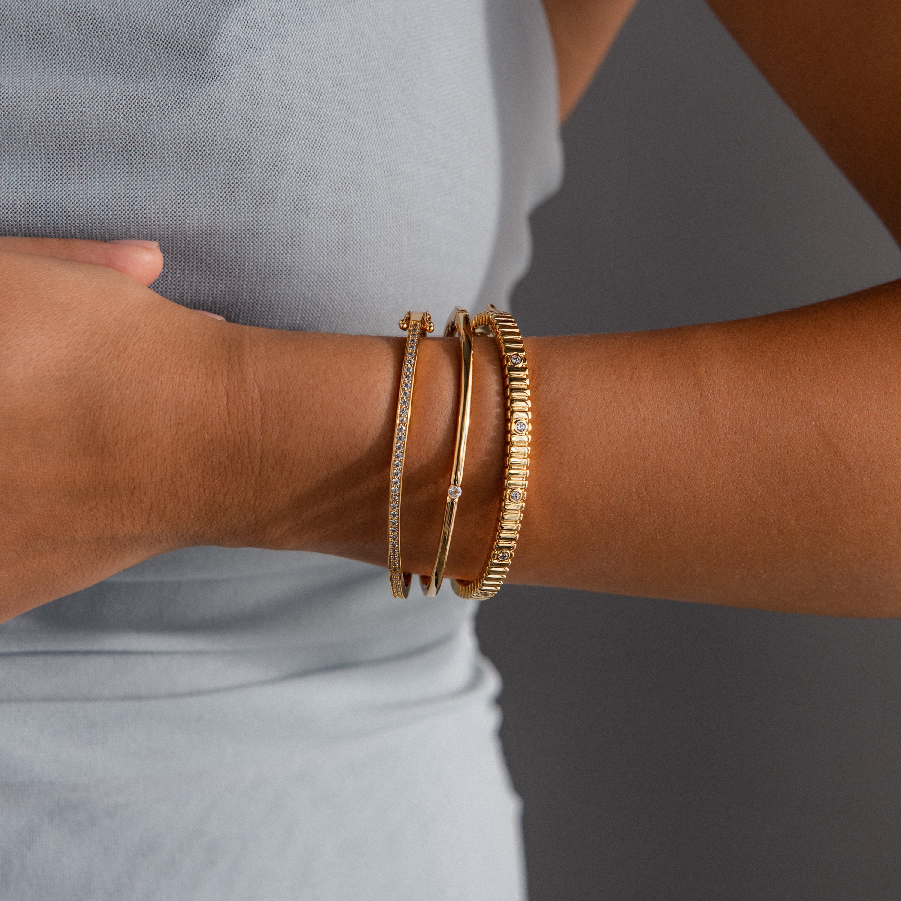 Ribbed Diamond Bangle