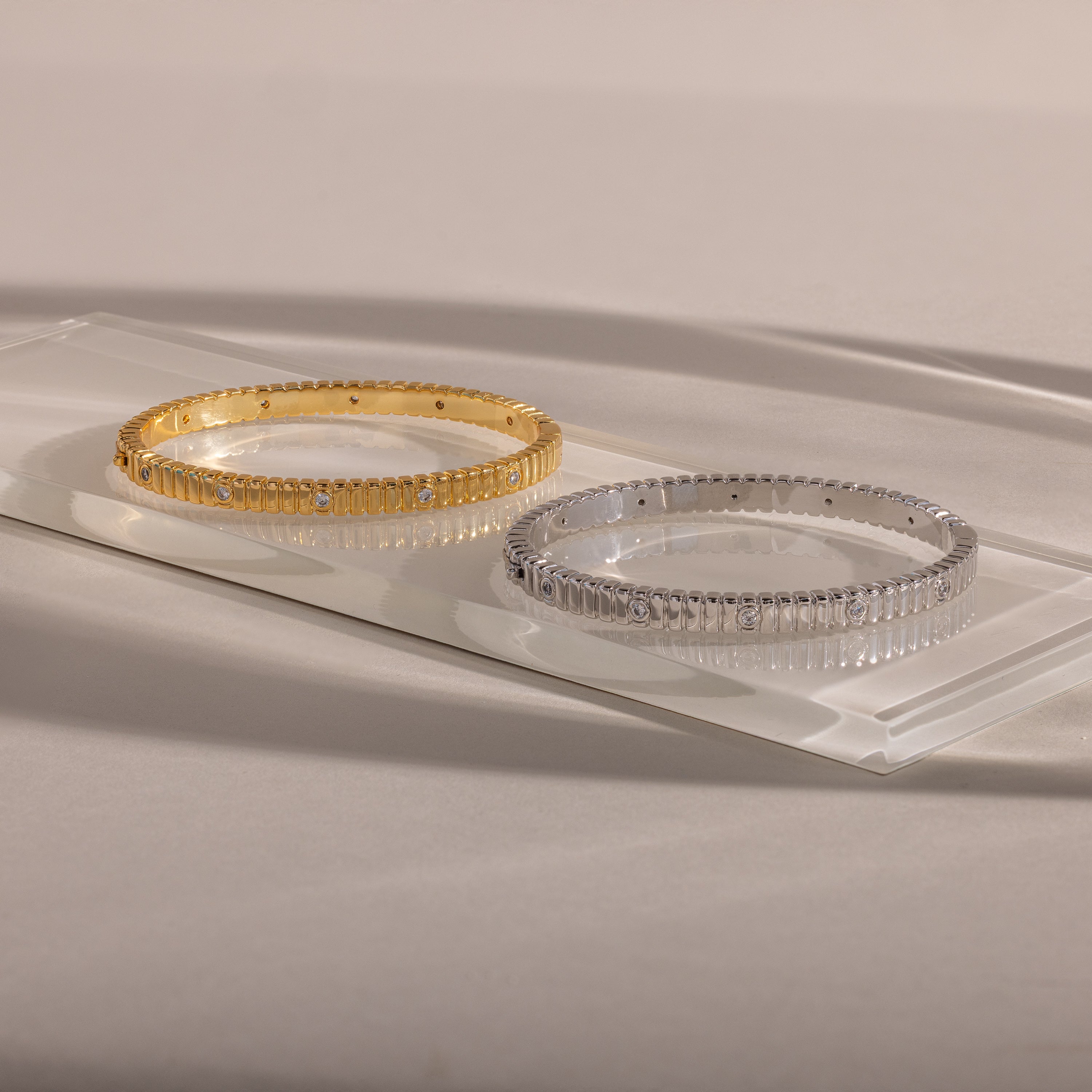 Ribbed Diamond Bangle