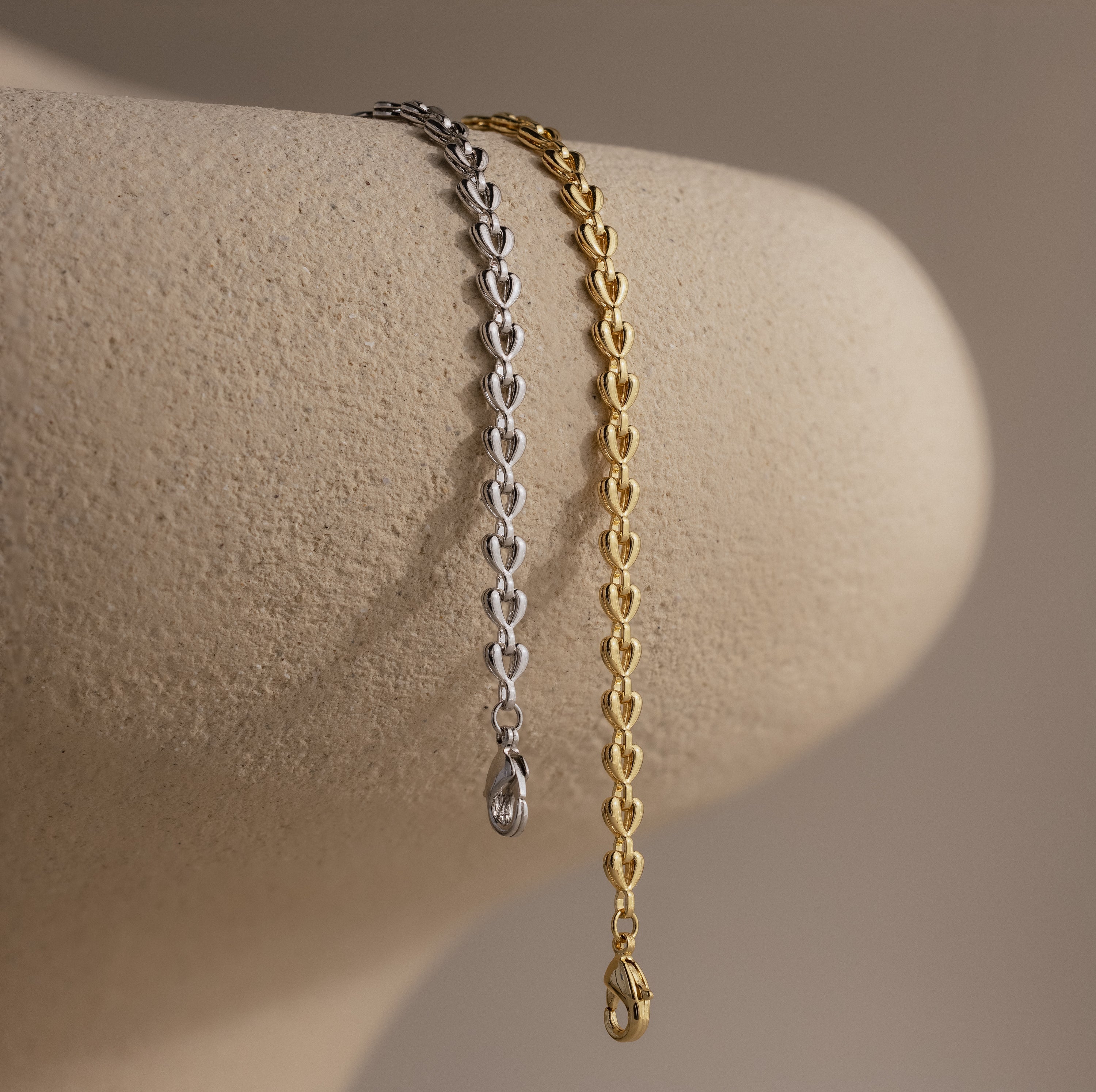 Tiny Link Heart Bracelet