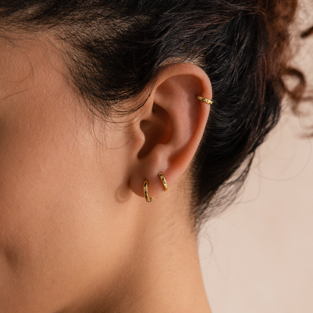 6mm Dainty Huggies