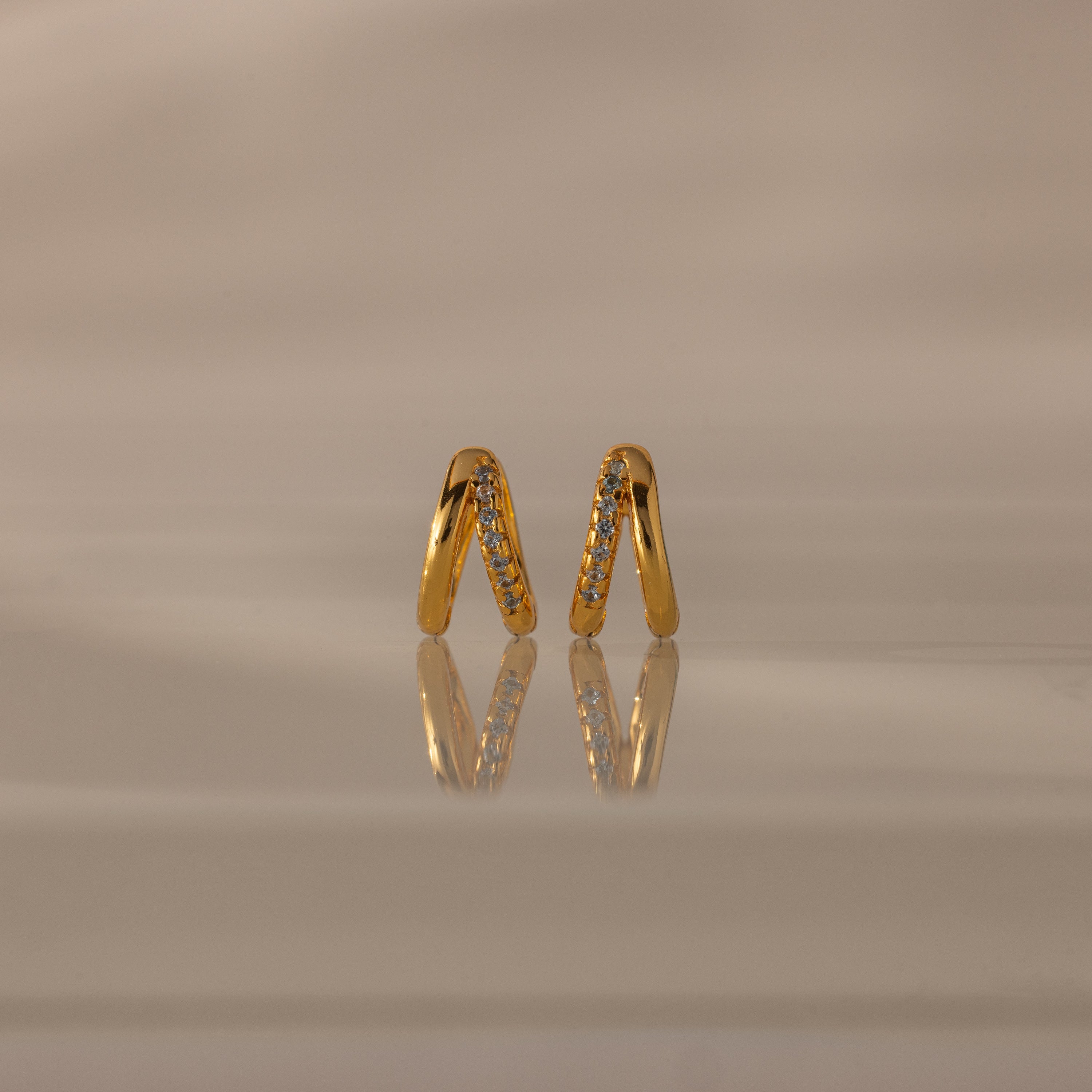 Amelia Duo Birthstone Huggies