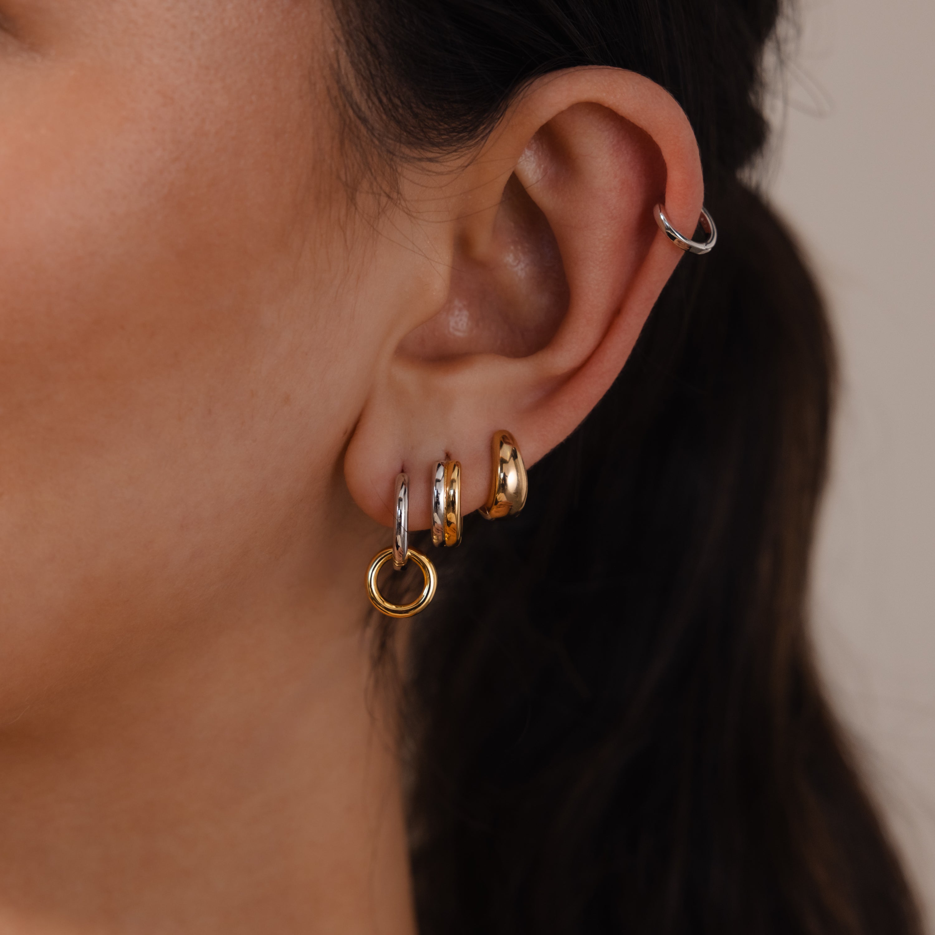 Duo Link Mixed Metal Hoops