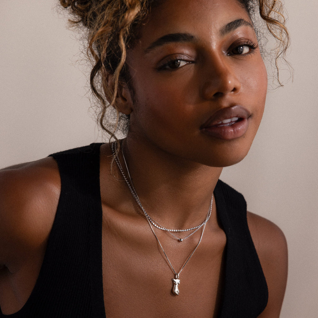 Zina Necklace in Silver