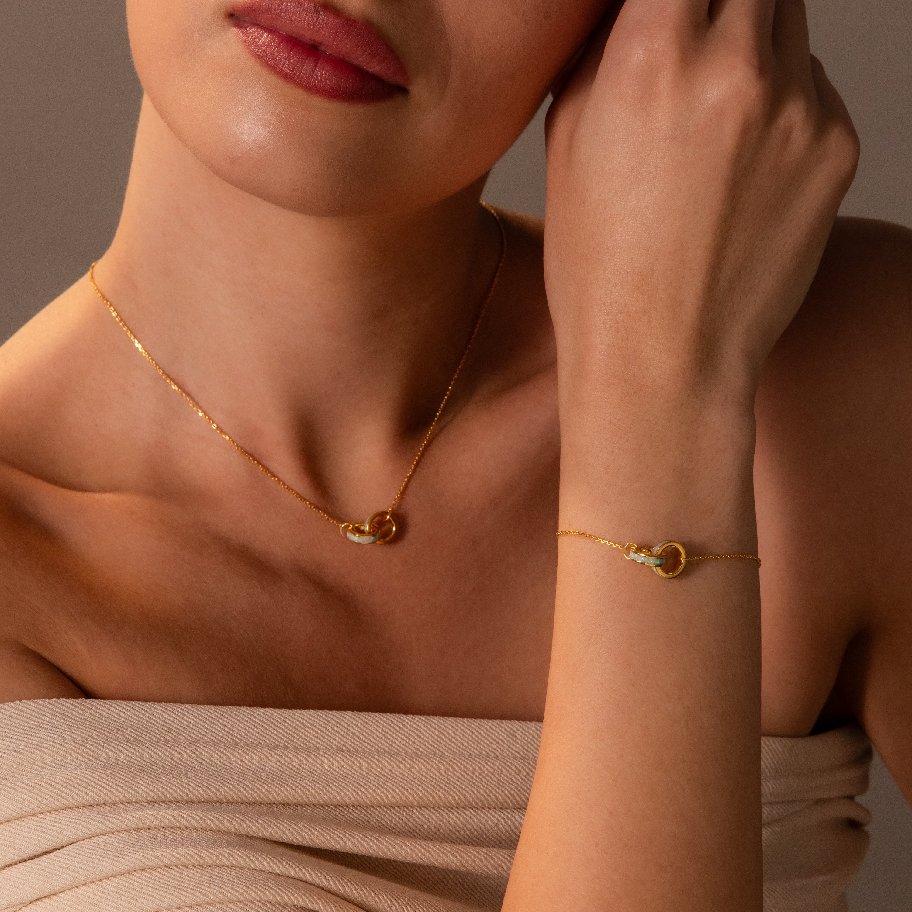 Interlocking Opal Inlay Necklace and Bracelet Set