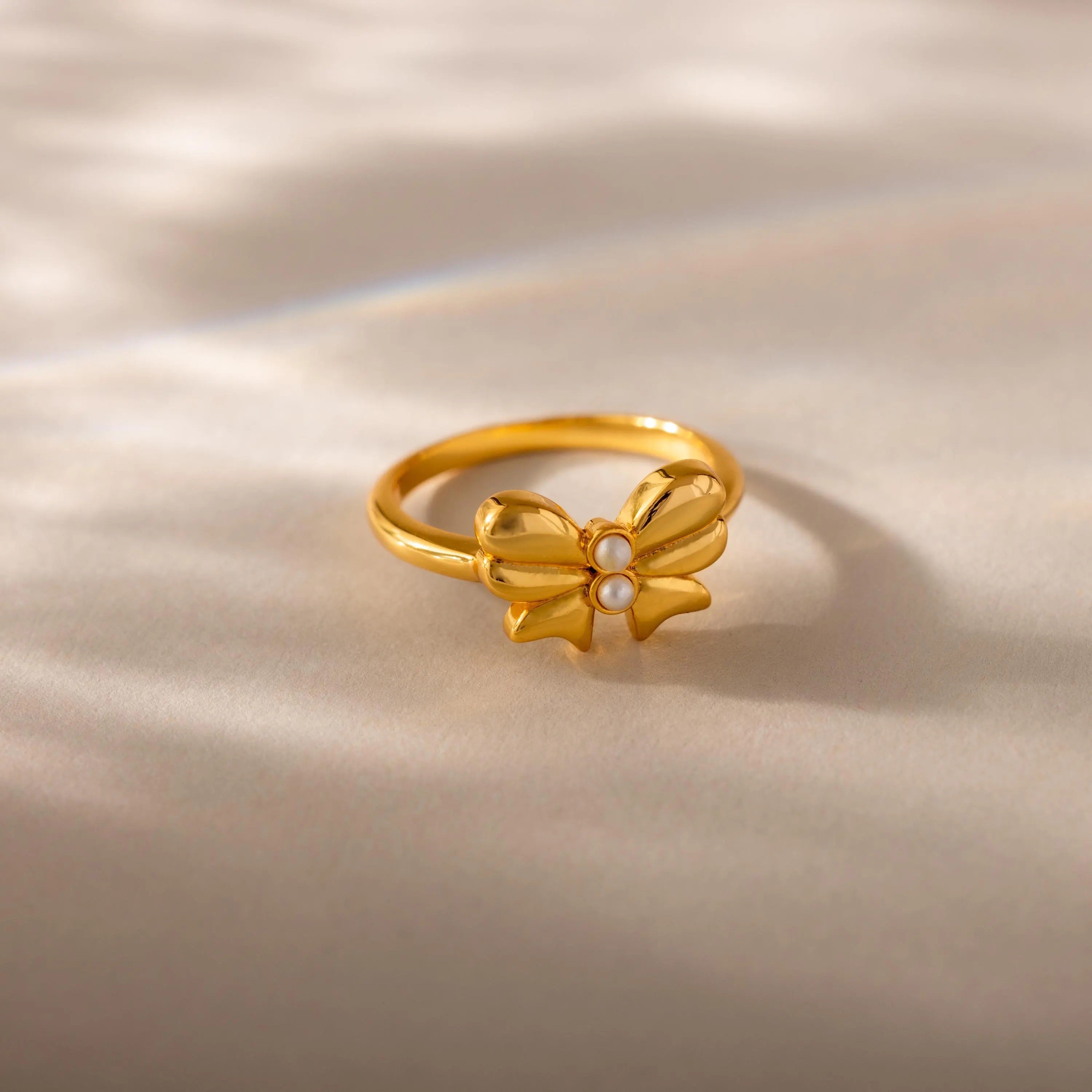 Bow Ring