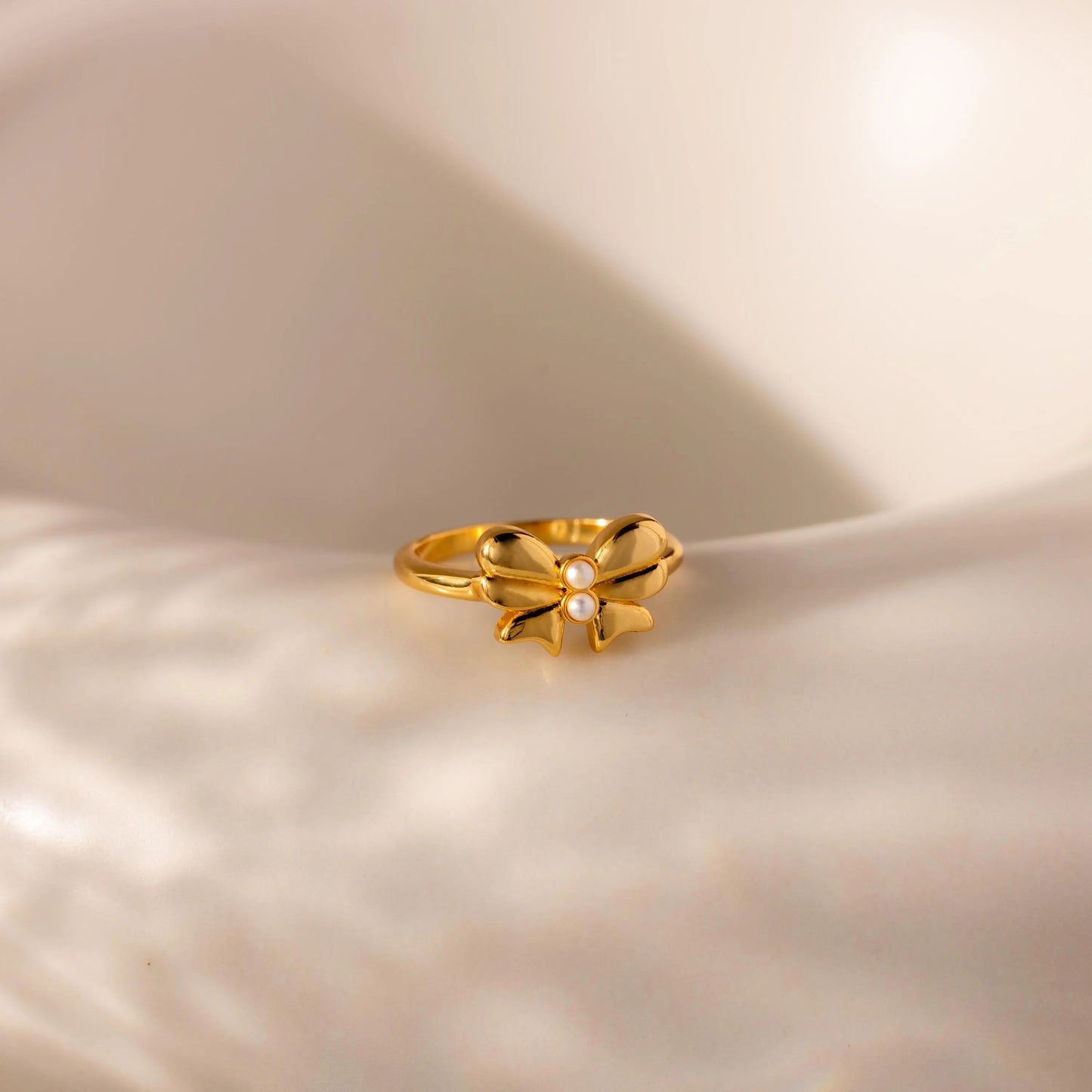 Bow Ring