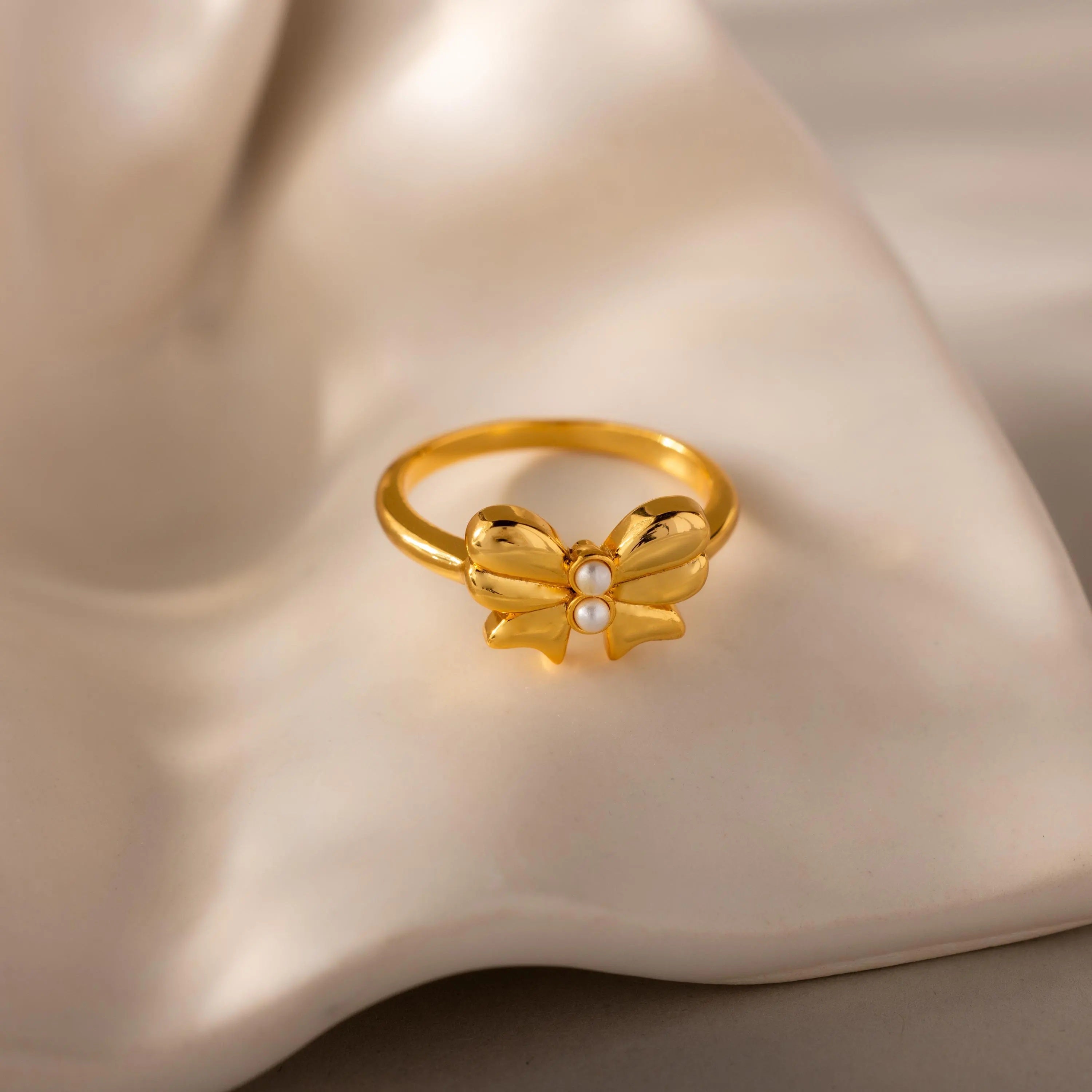 Bow Ring