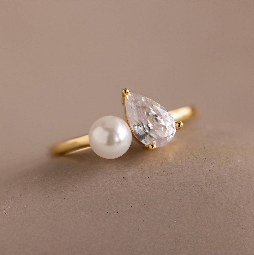 Pearl Diamond Ring