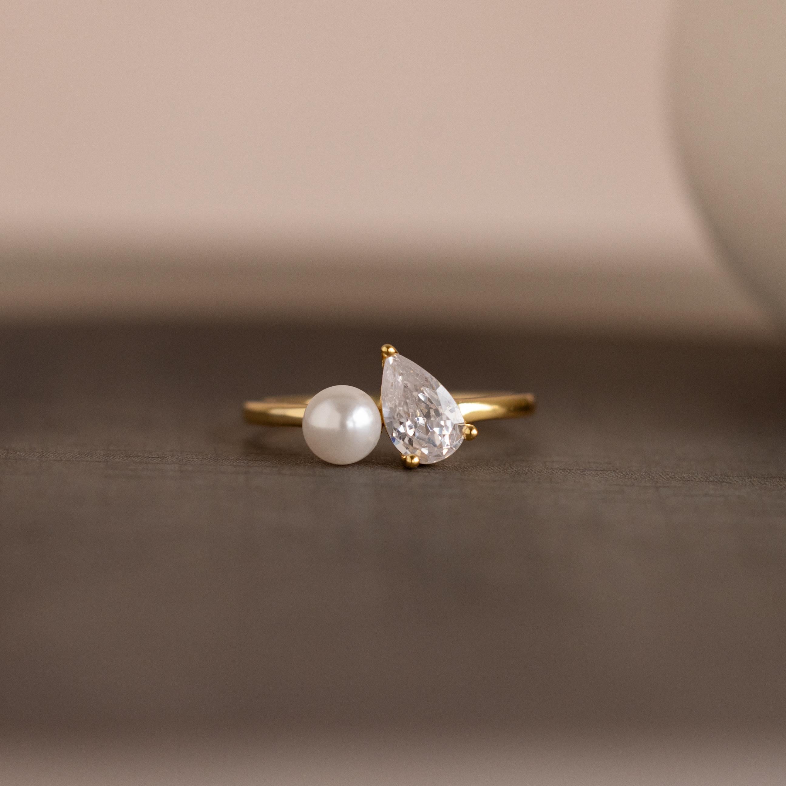 Pearl Diamond Ring