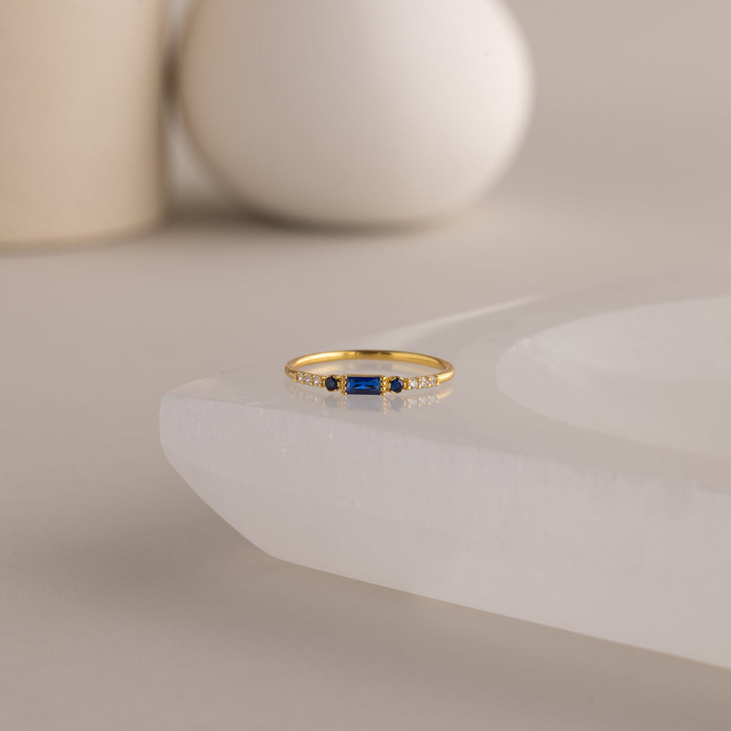 Dainty Baguette Birthstone Ring