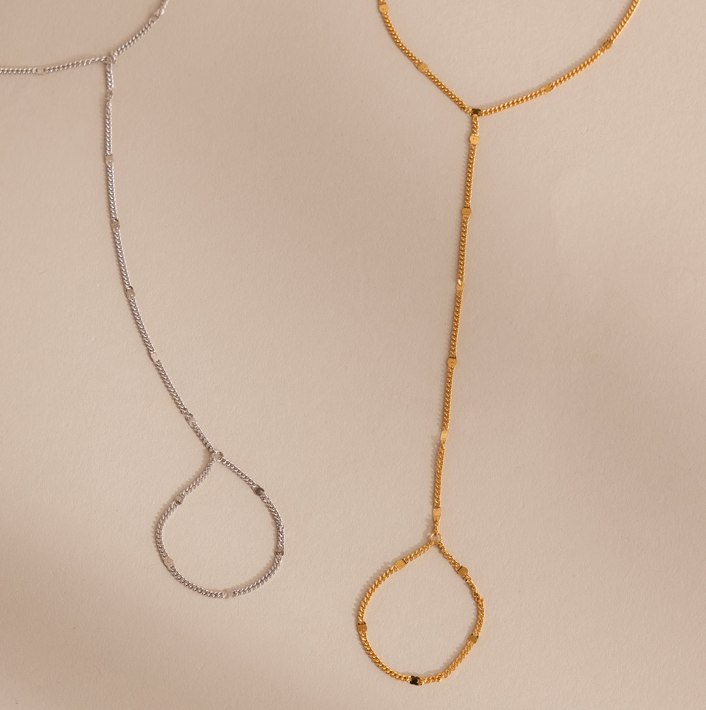 Star Curb Hand Chain Bracelet