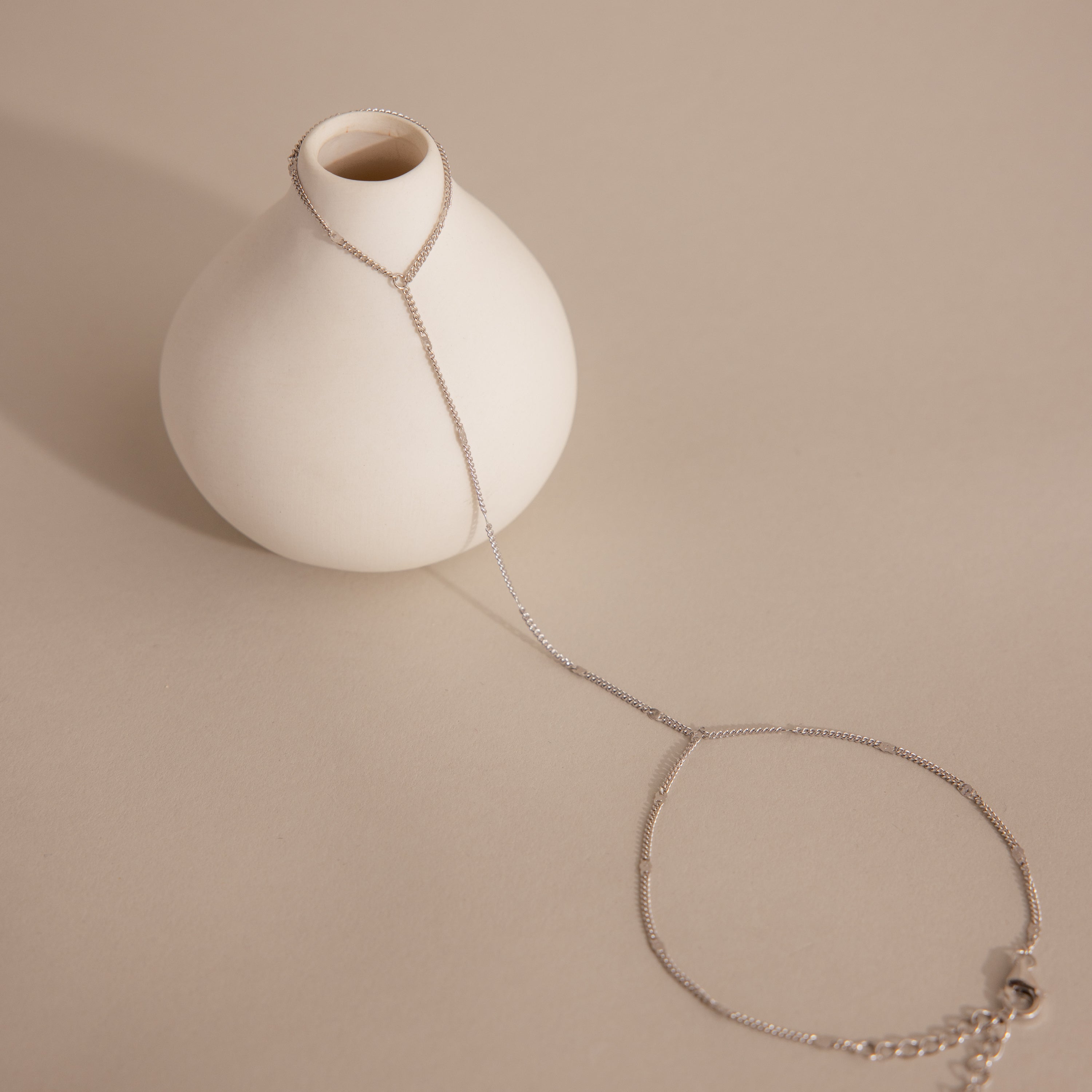 Star Curb Hand Chain Bracelet