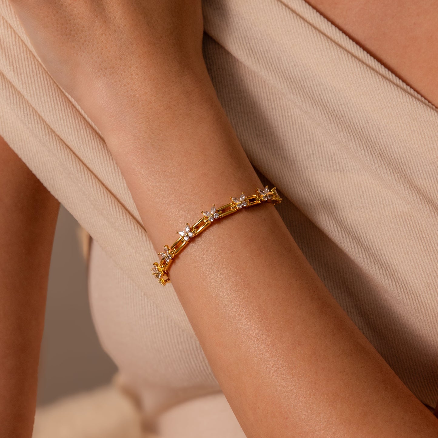 Mariposa Tennis Bracelet