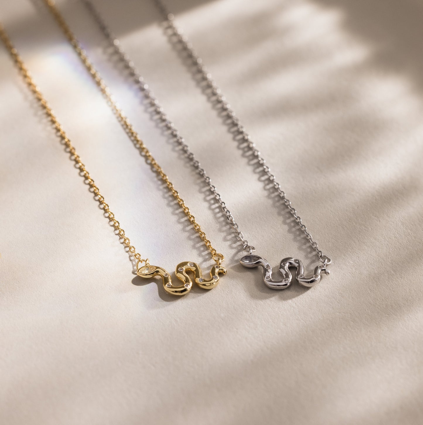 Dainty Viper Necklace