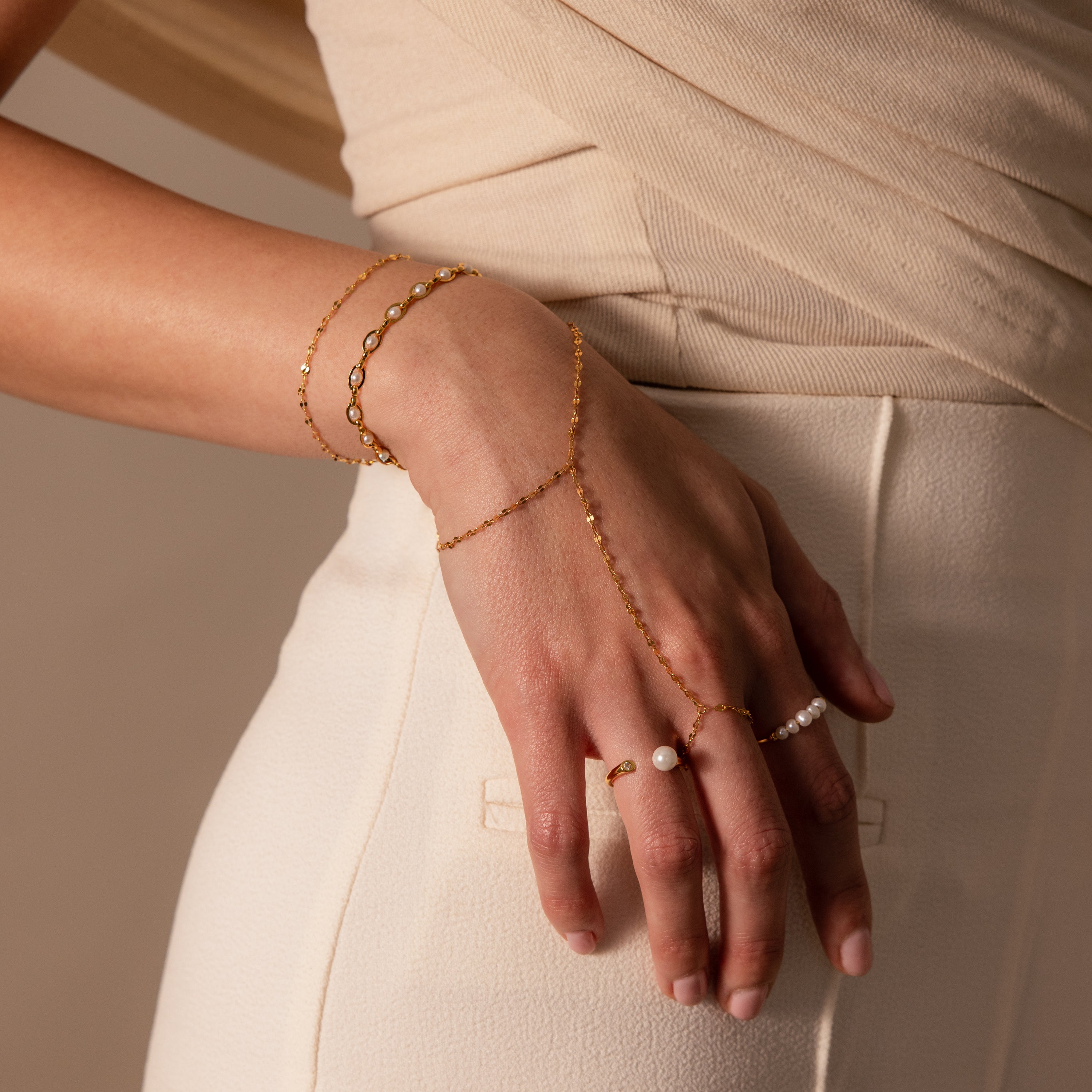 Sparkle Hand Chain Bracelet