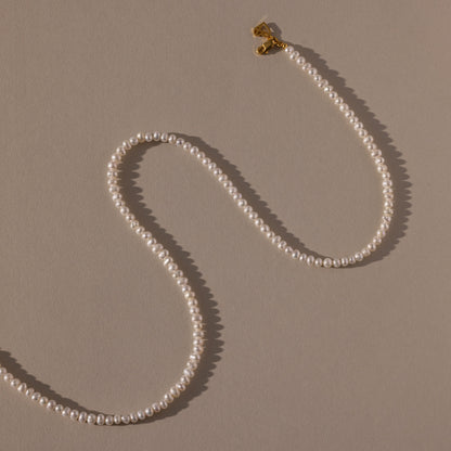 Venus Pearl Necklace